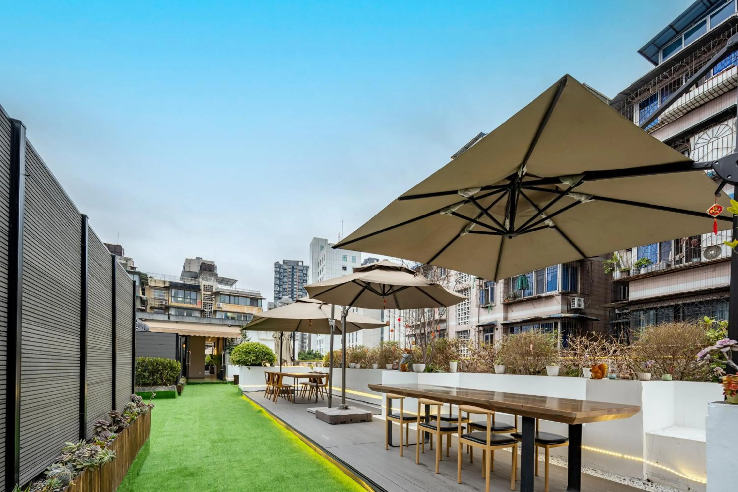 Property building in Trip Voicer Chengdu Wide and Narrow Alley