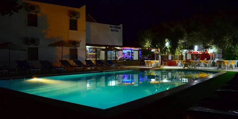 Swimming pool in Ali Baba Hotel Gümbet