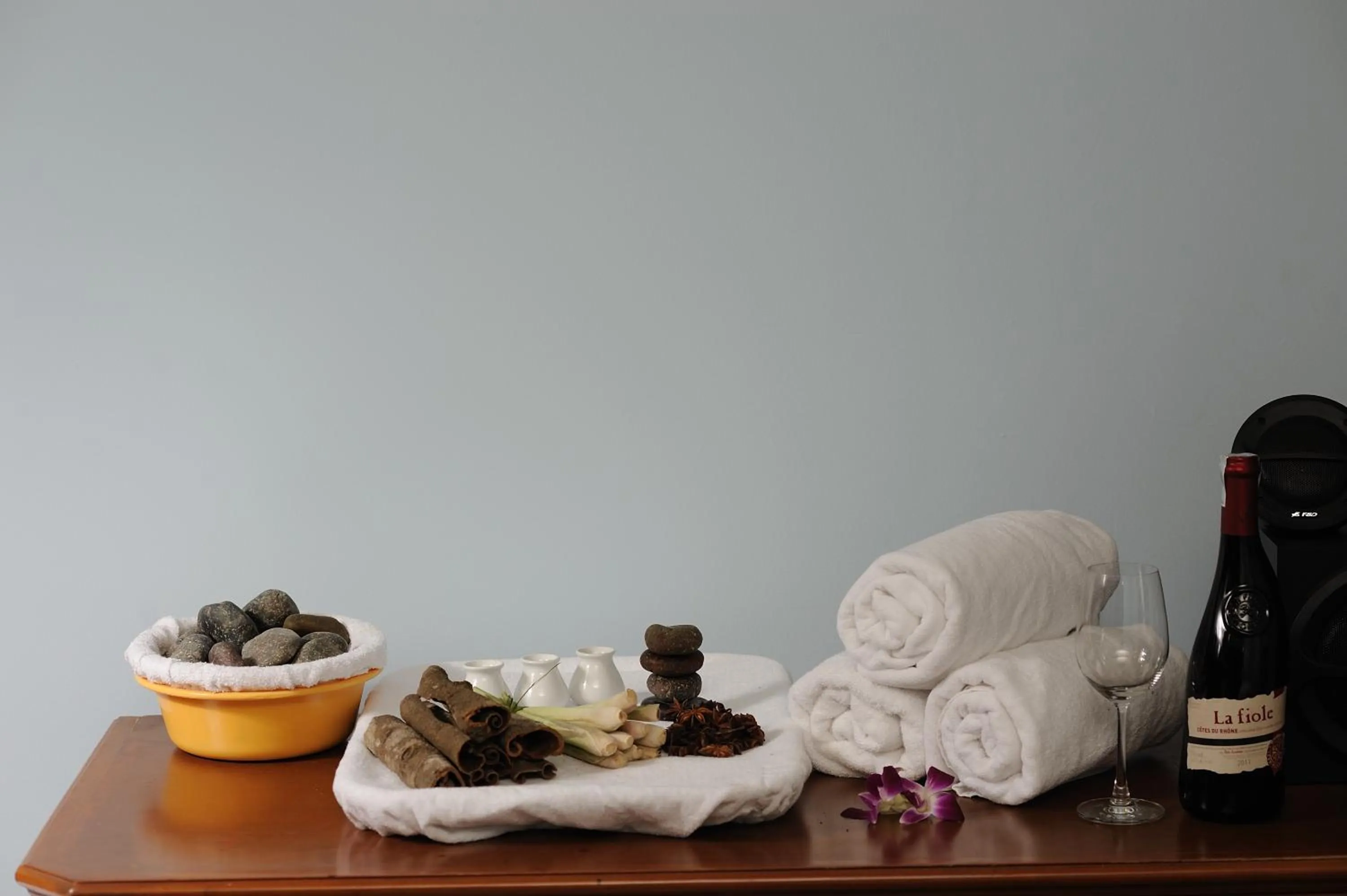 Massage in Hoang Yen 2 Hotel