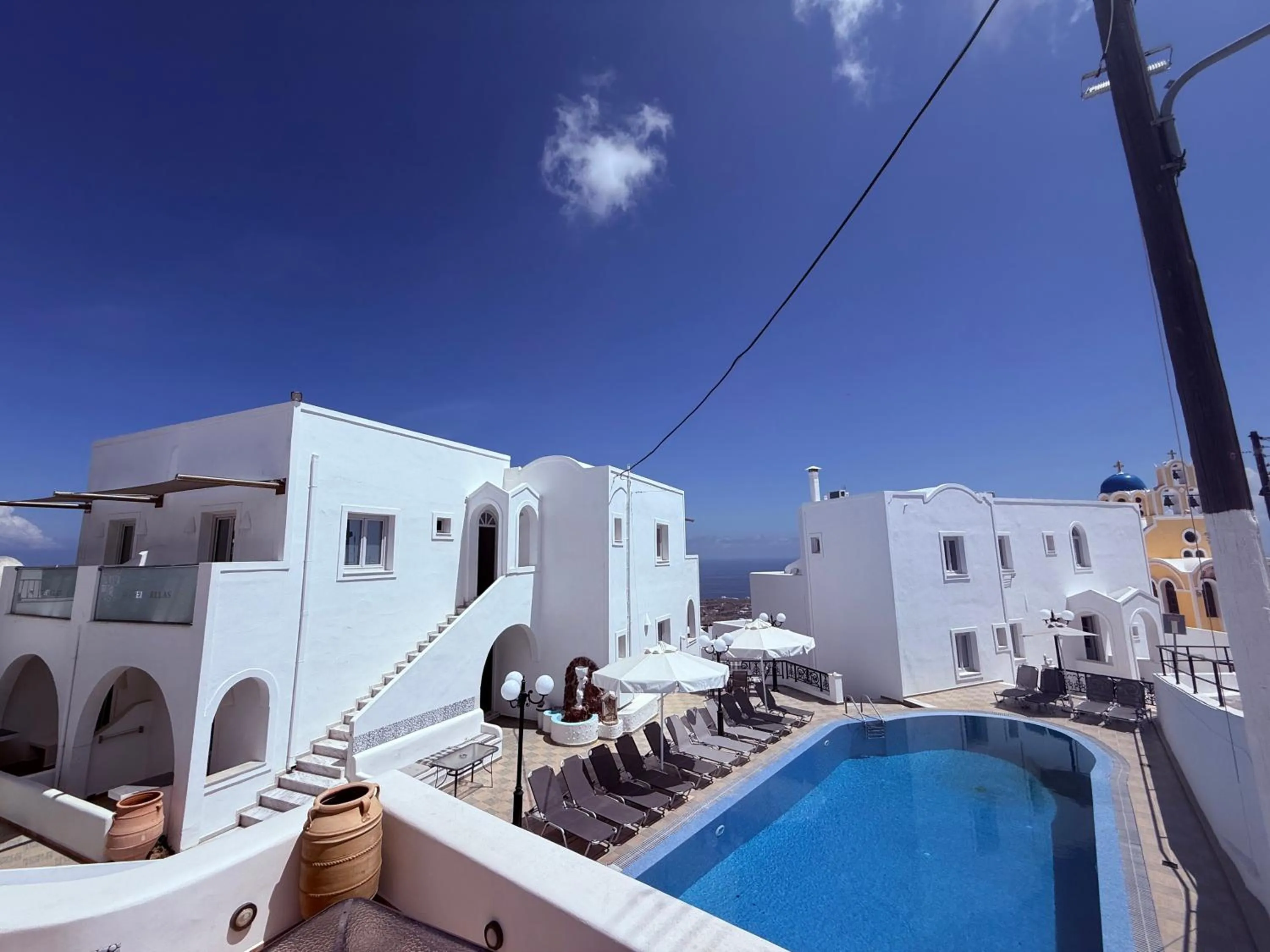 Property building in Hotel Hellas