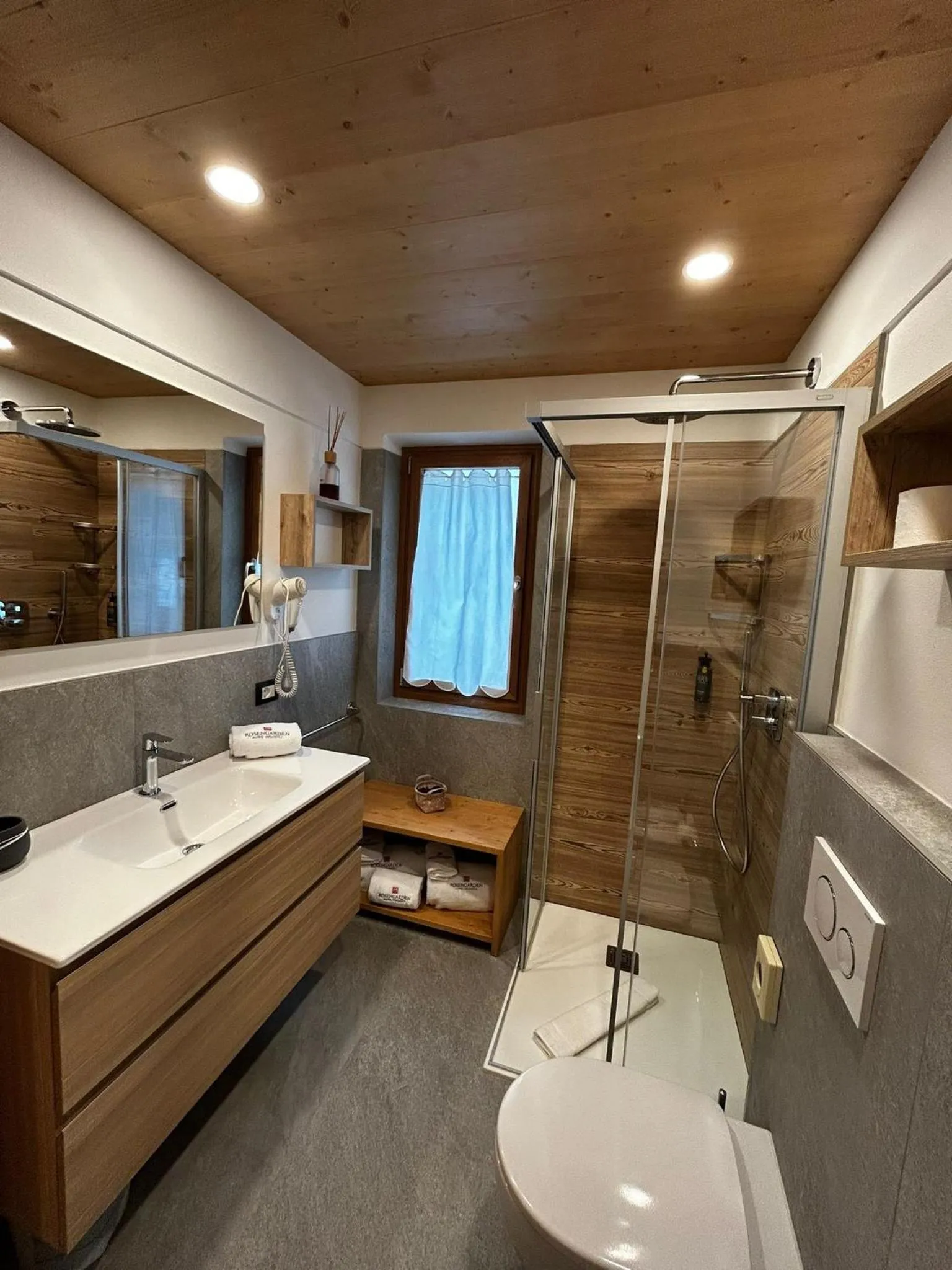 Rosengarden Alpine Residence