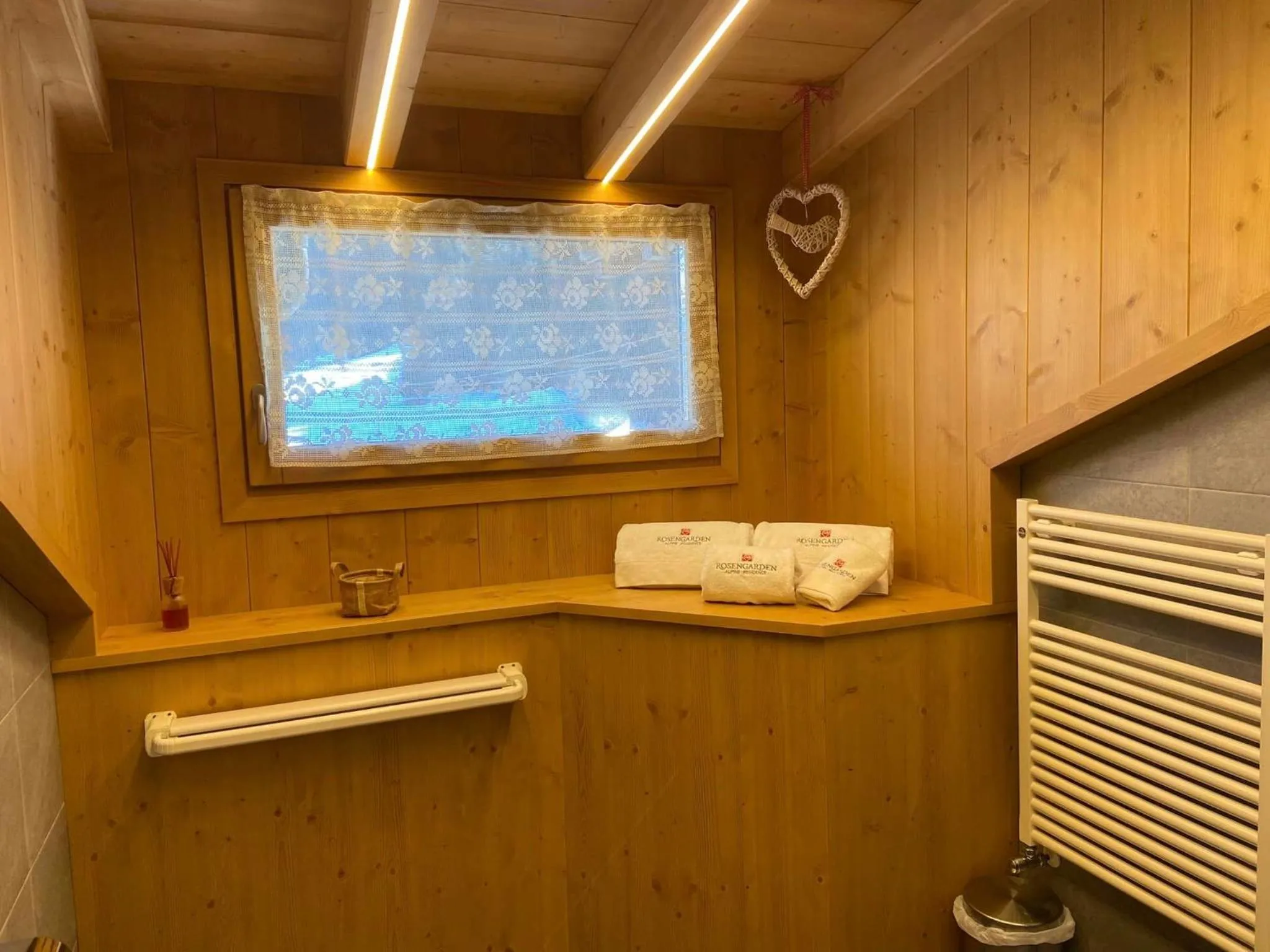 Rosengarden Alpine Residence