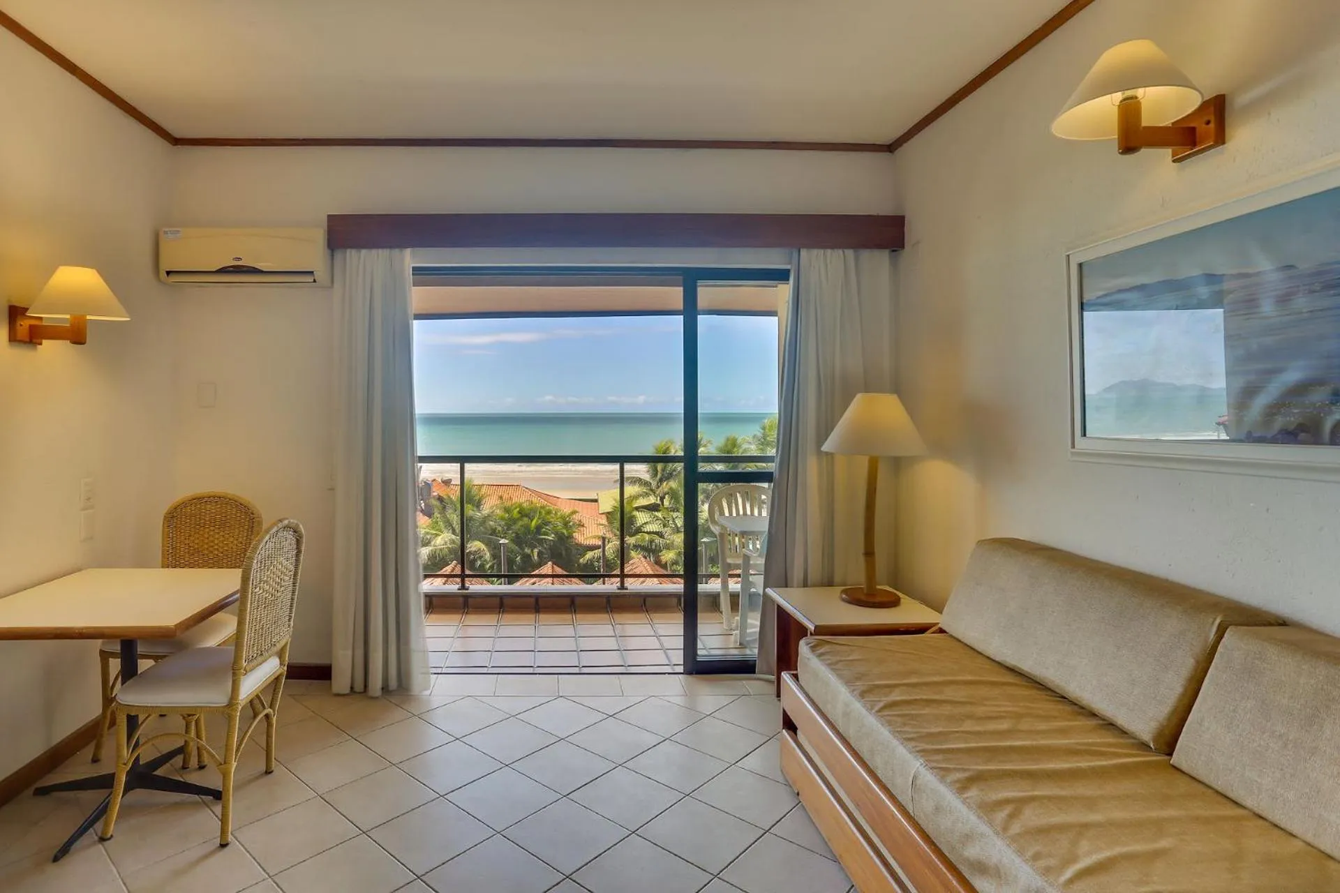 Bedroom in Costa Norte Ingleses Hotel