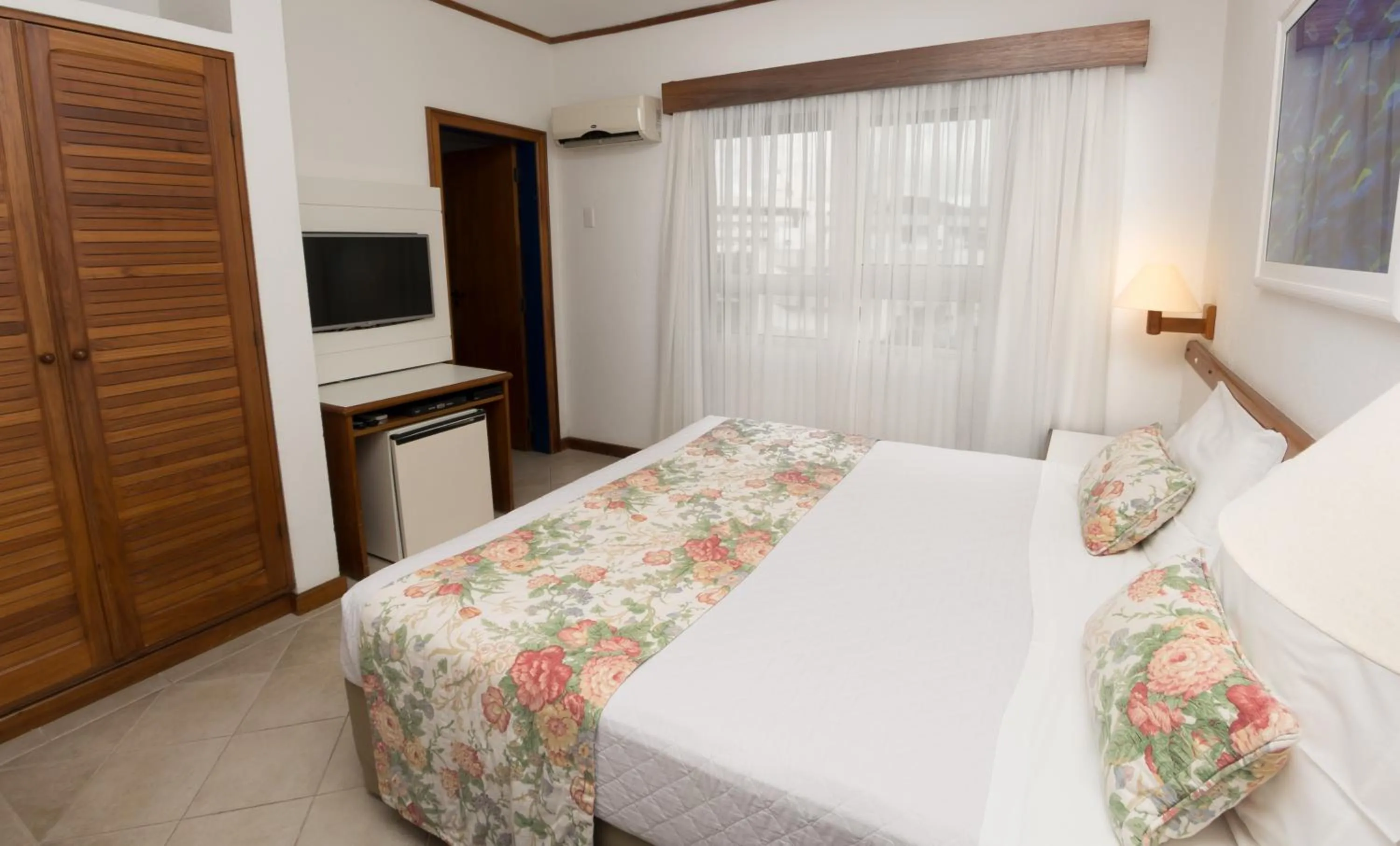 Bed in Costa Norte Ingleses Hotel