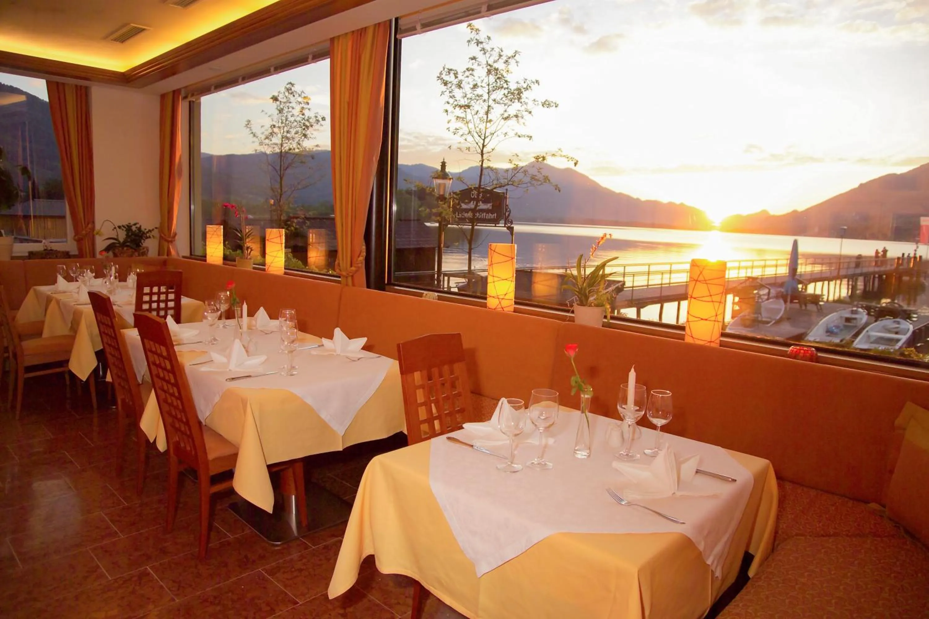 Restaurant/places to eat in Seehotel Lilly