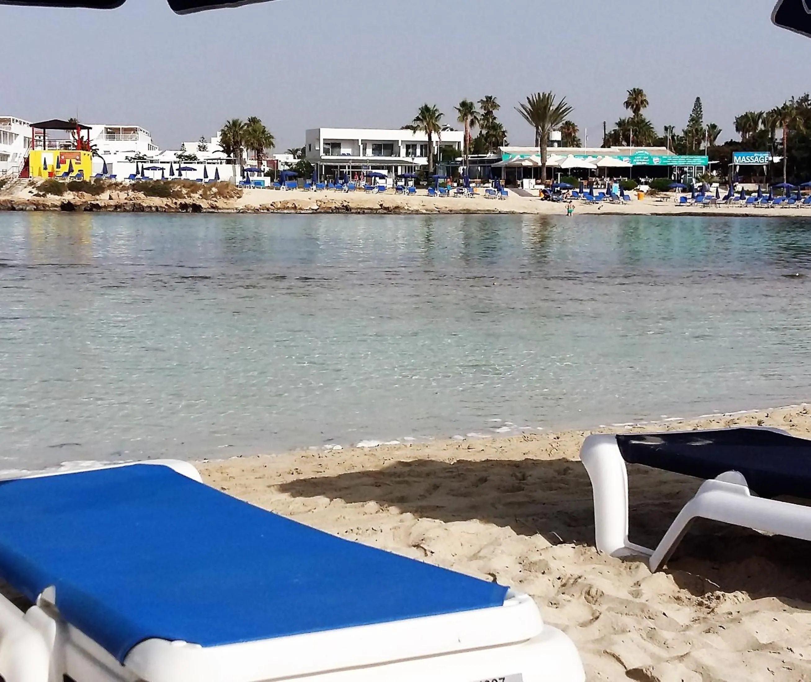 Property building in Christopher's Sandy Beach Suites