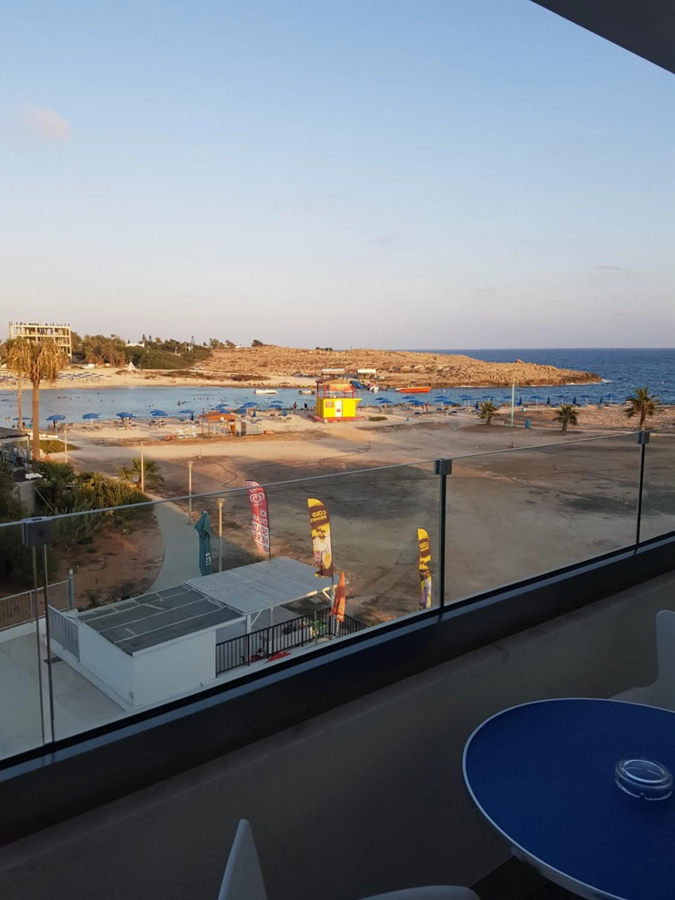 Christopher's Sandy Beach Suites