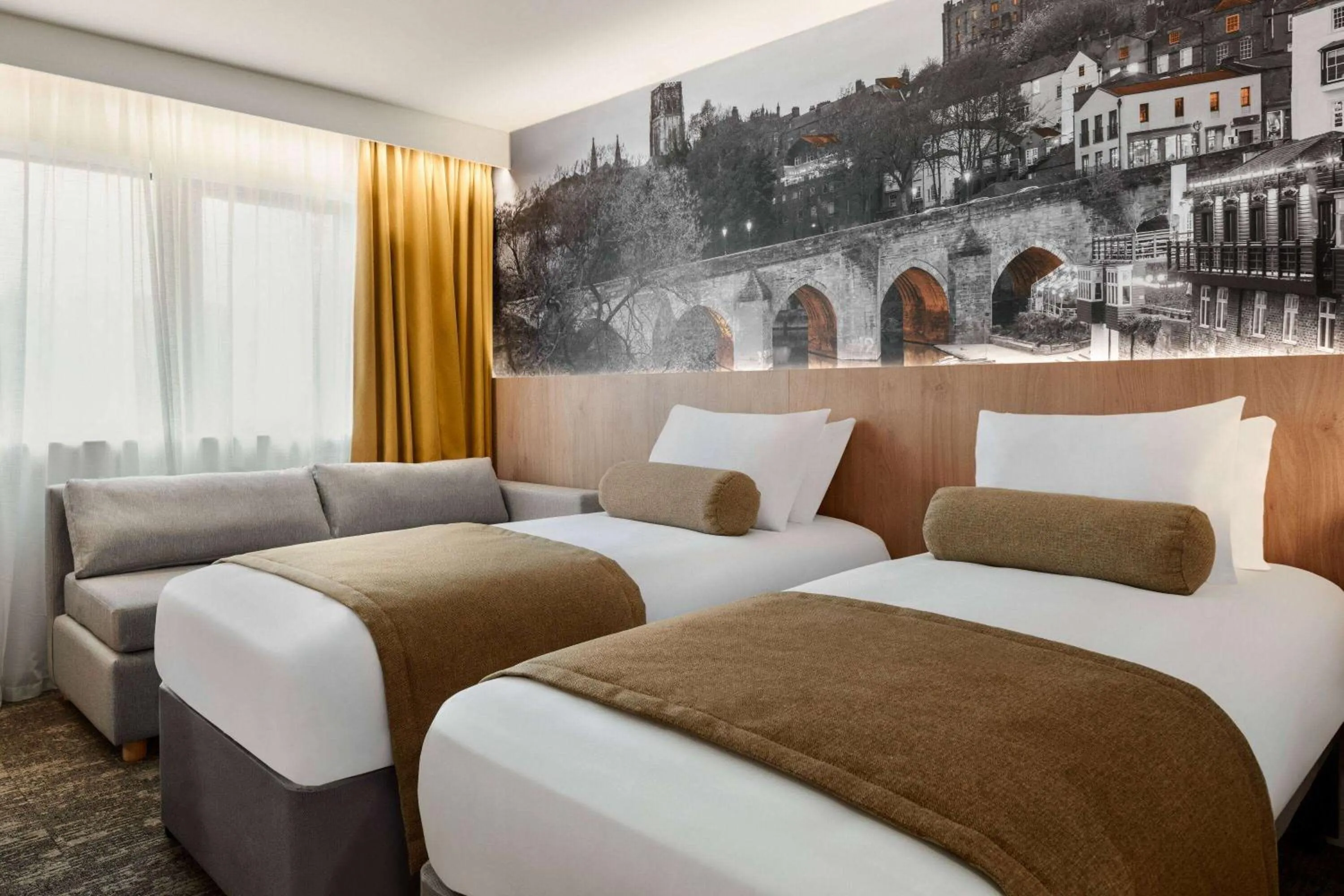 Photo of the whole room, Bed in Super 8 by Wyndham Durham