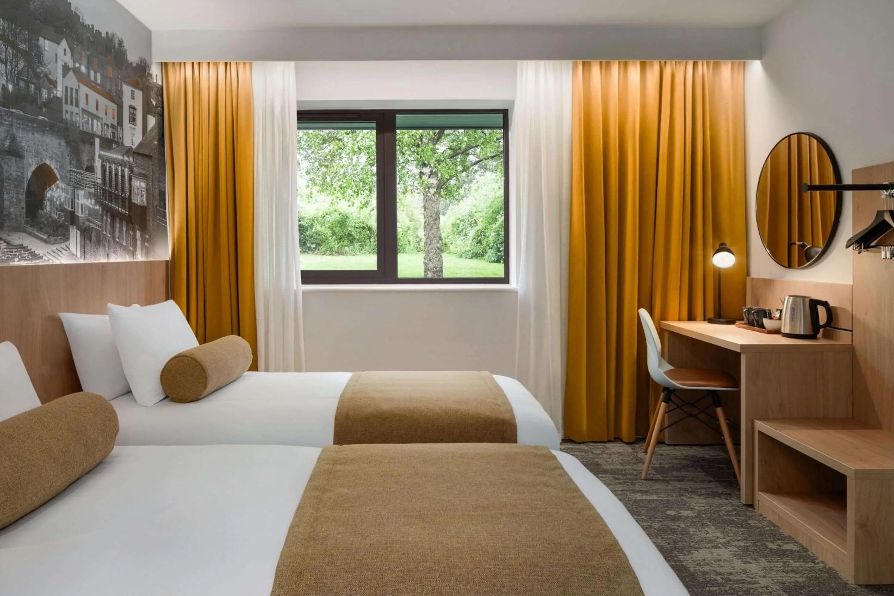 Photo of the whole room, Bed in Super 8 by Wyndham Durham