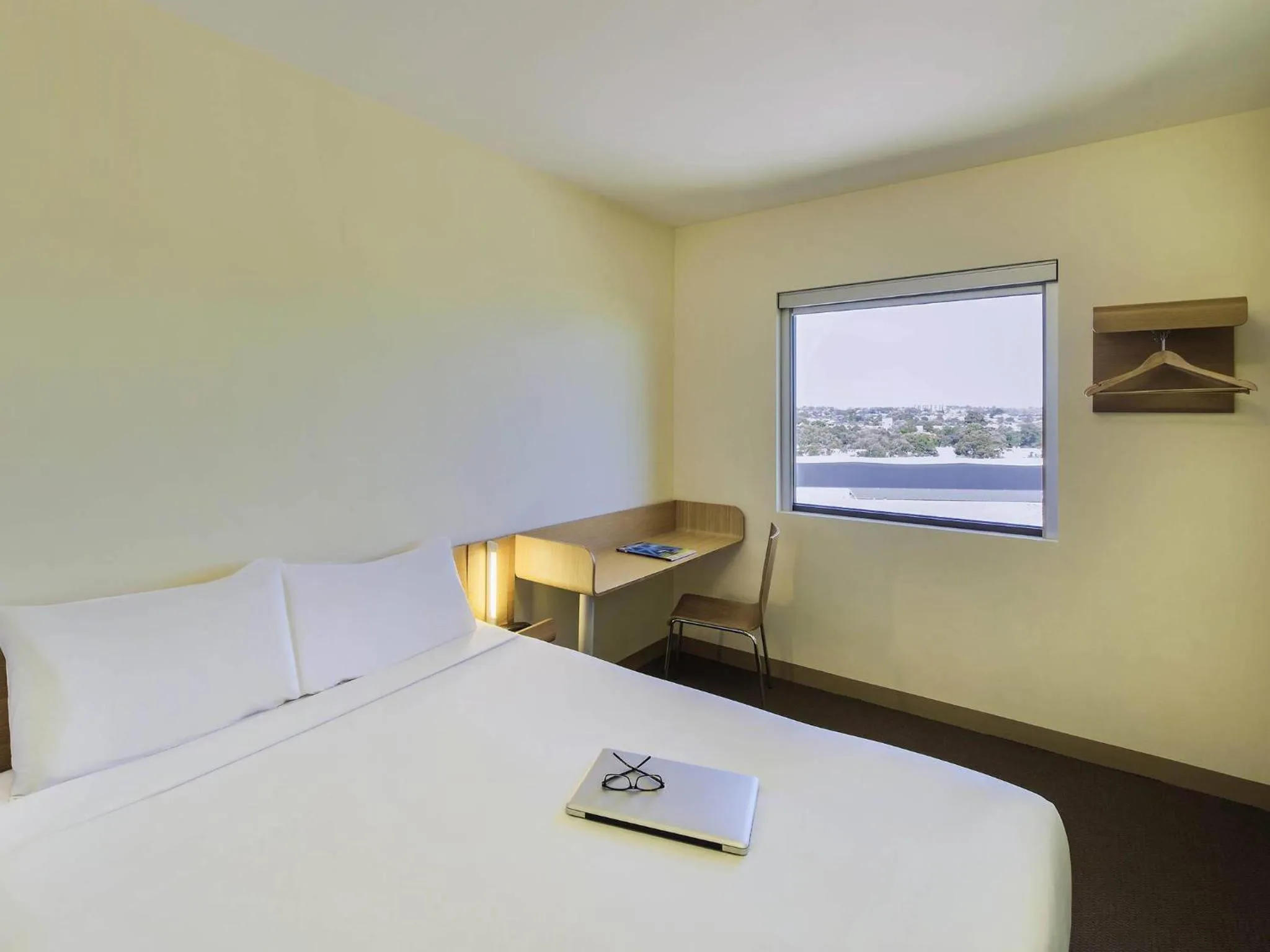 Bedroom, Bed in ibis Budget Sydney Olympic Park