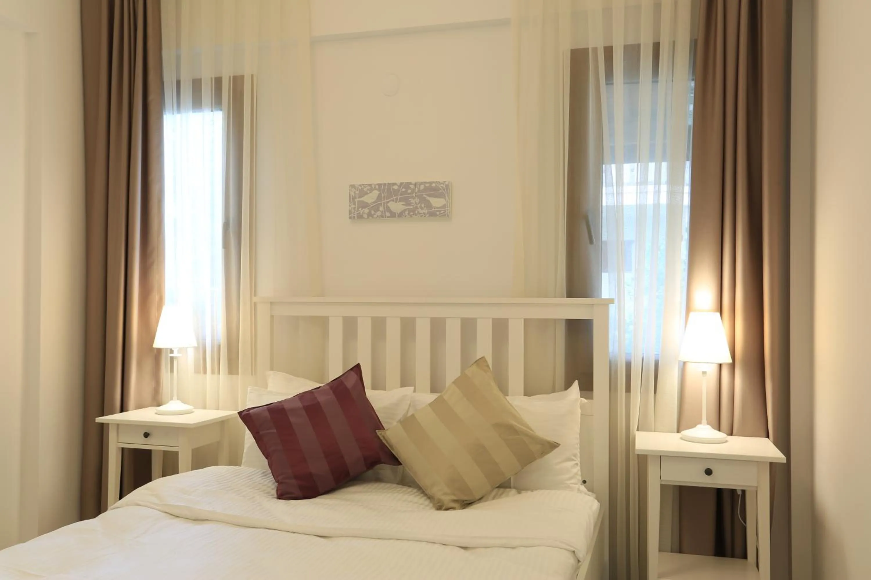 Bedroom, Bed in Alp Suites Lavanta