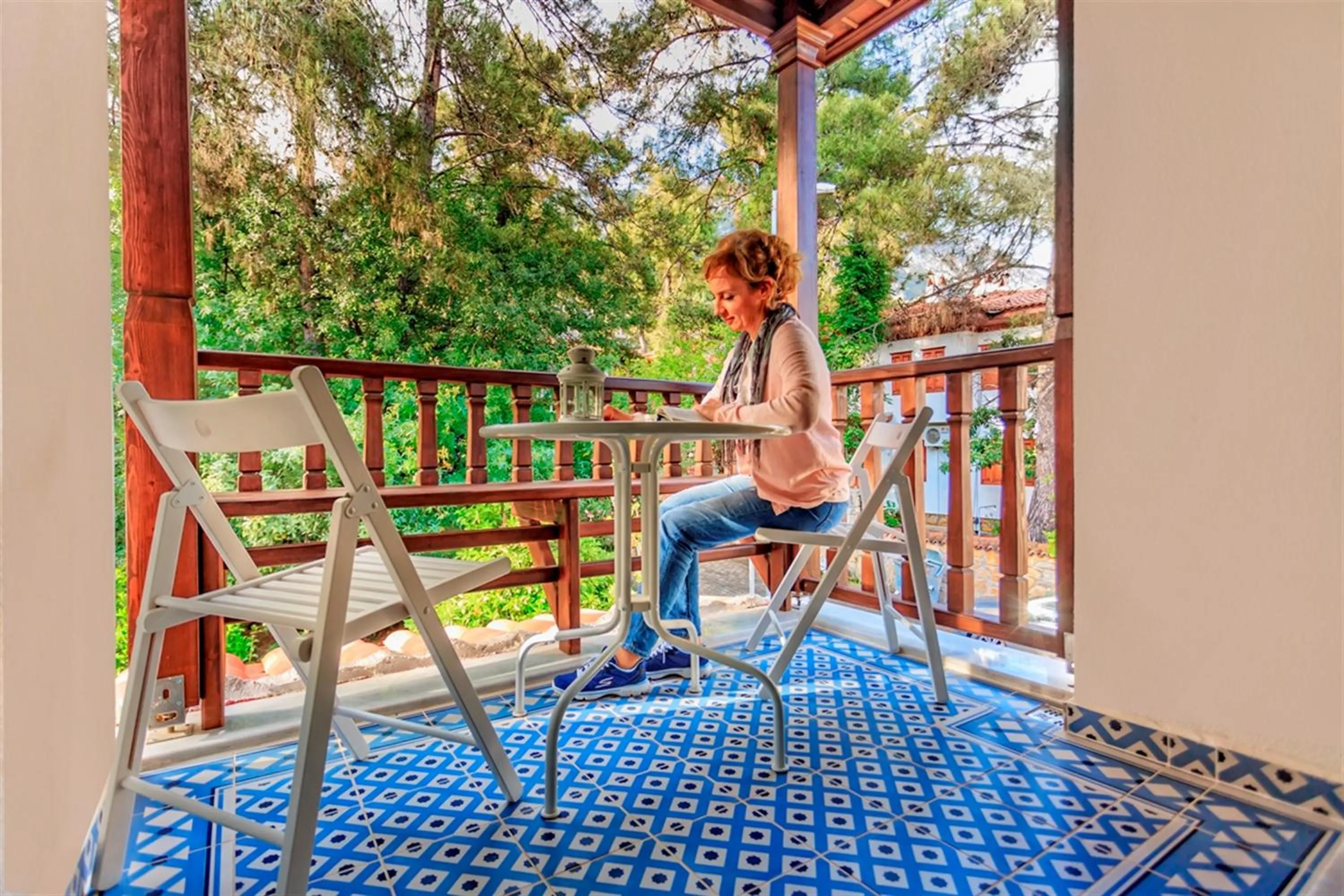 Balcony/Terrace in Alp Suites Lavanta