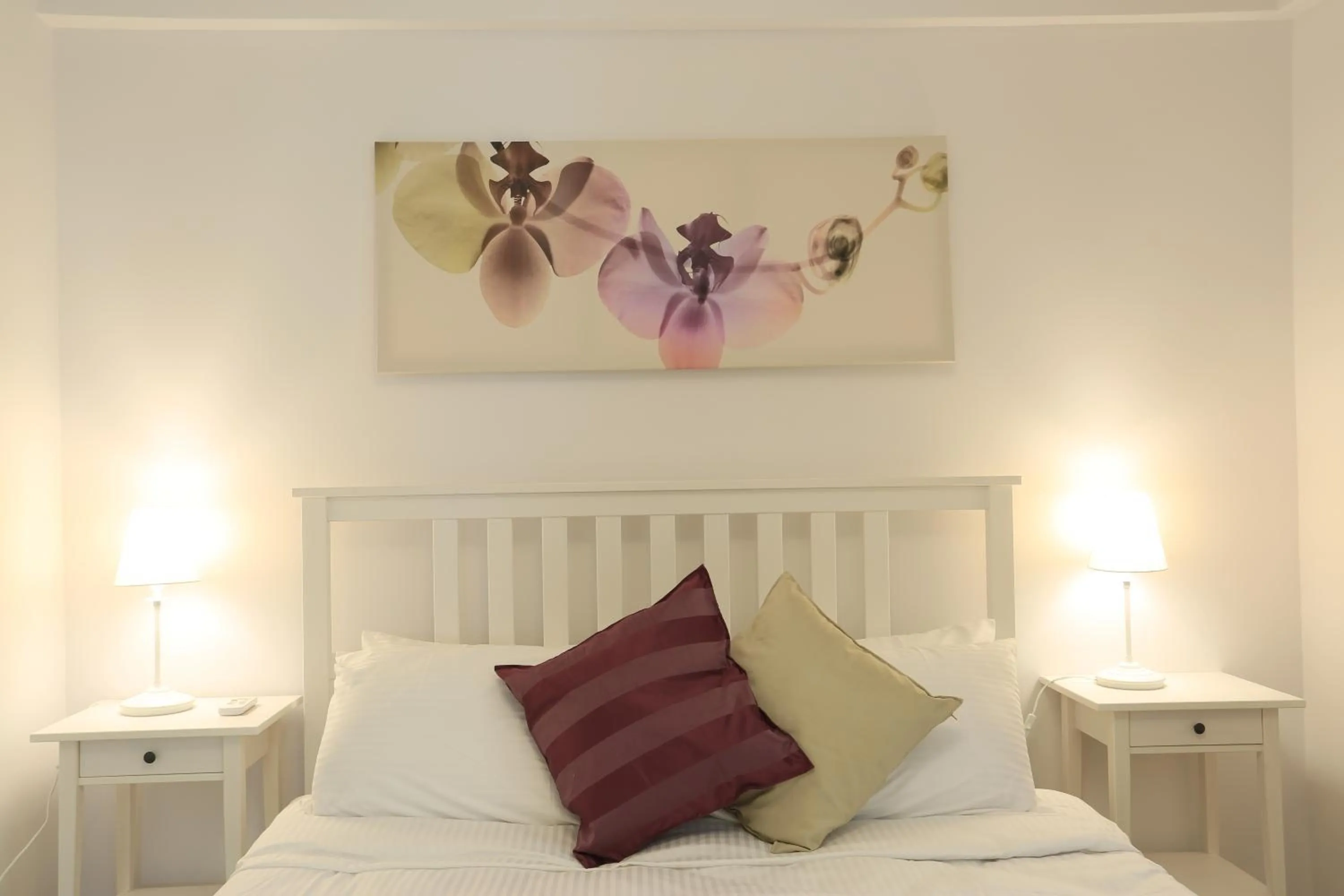 Bed in Alp Suites Lavanta