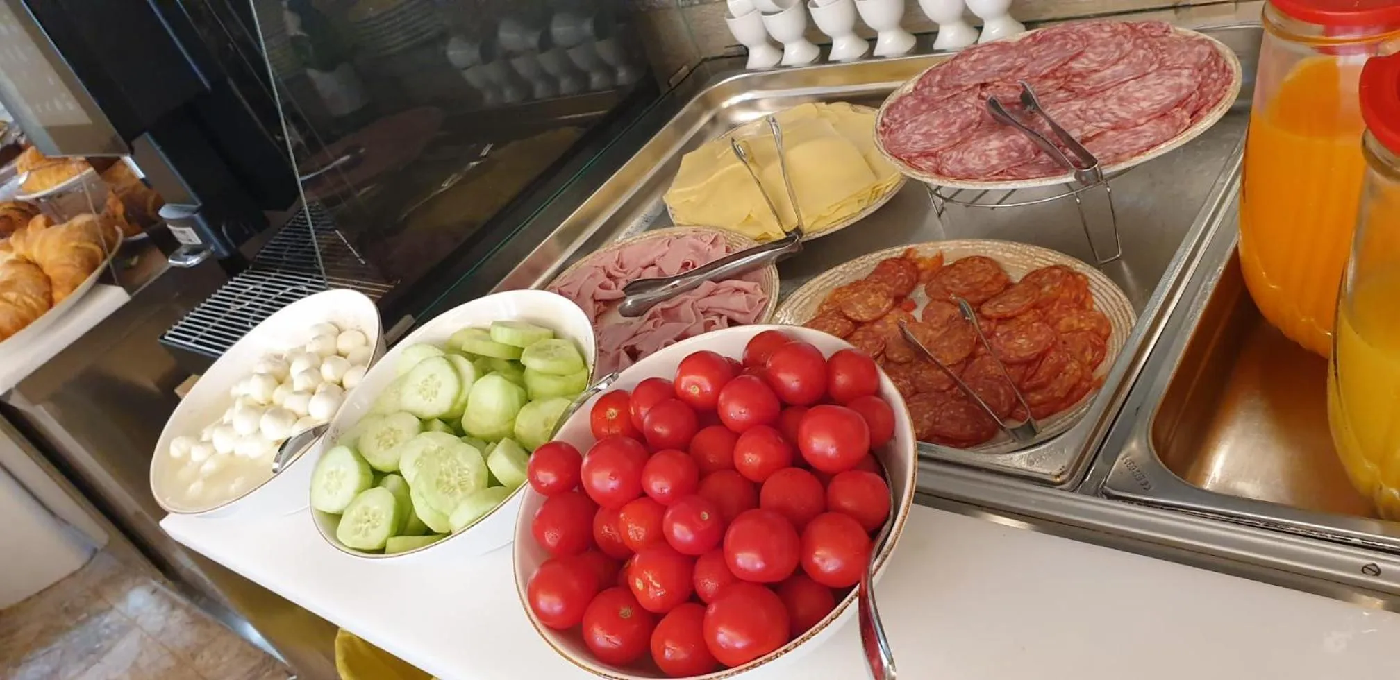 Buffet breakfast in Hotel Conca D'Oro ***S