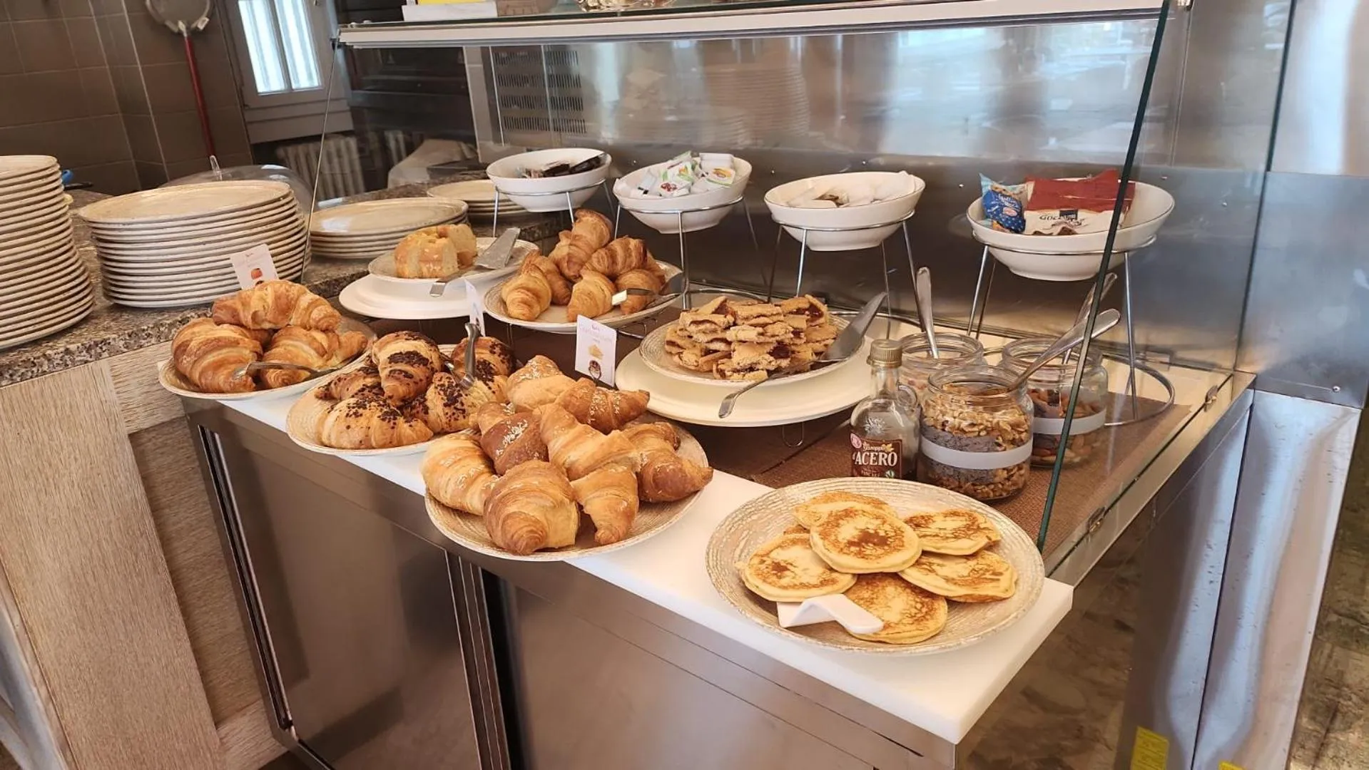 Breakfast in Hotel Conca D'Oro ***S