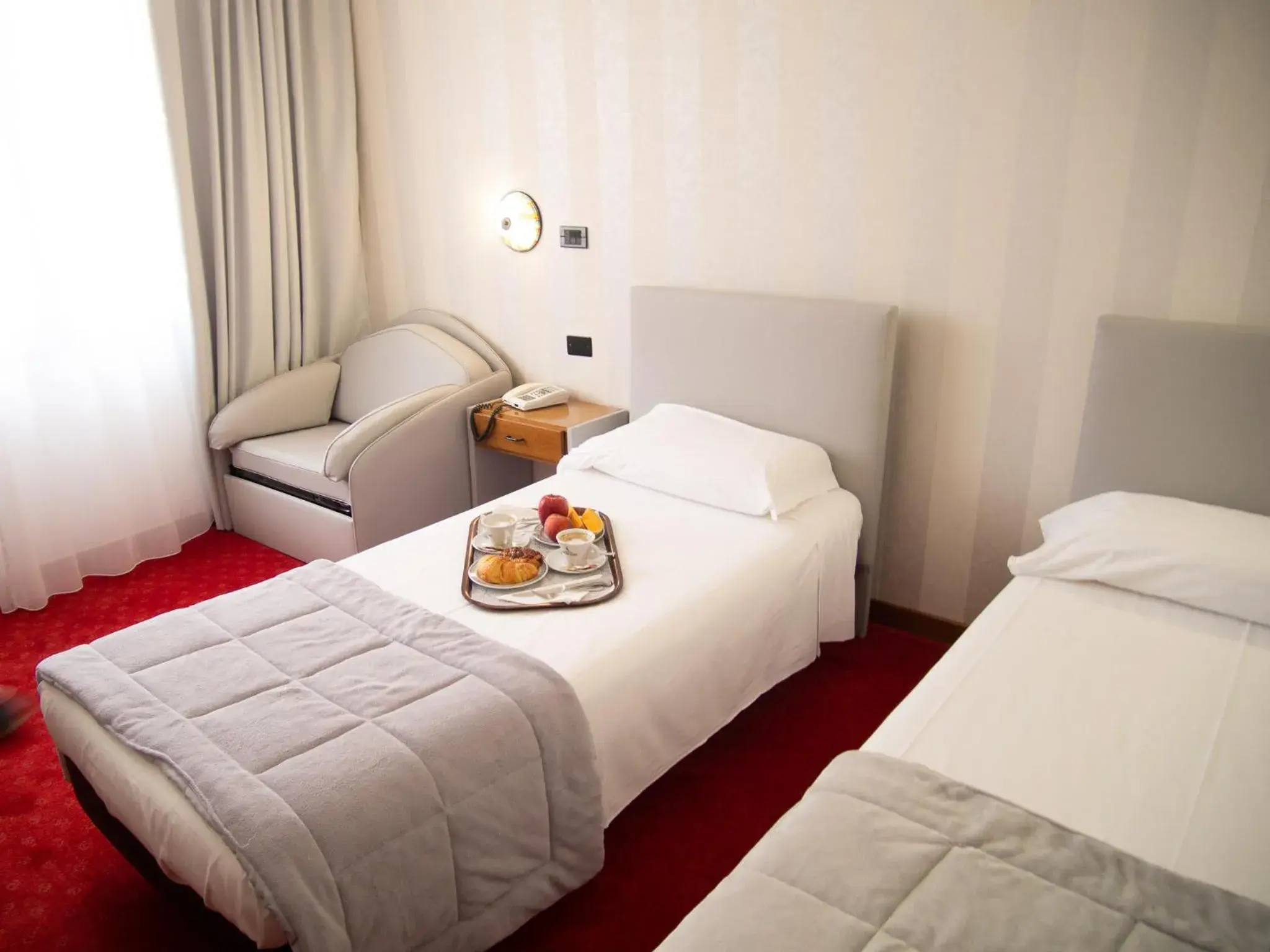 Single Room - single occupancy in Hotel Tessarin Single Room - single occupancy in Hotel Tessarin