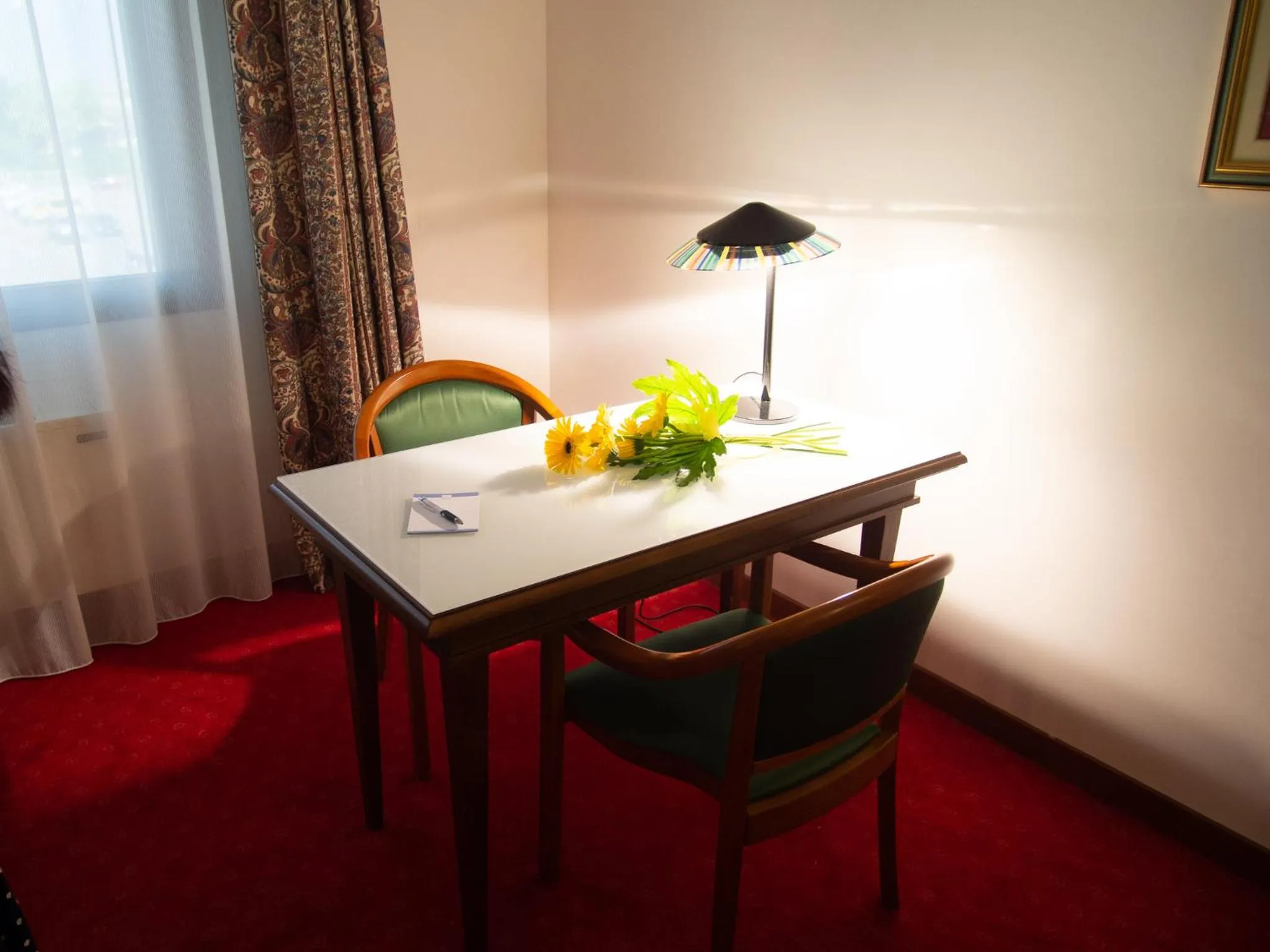 Seating area in Hotel Tessarin