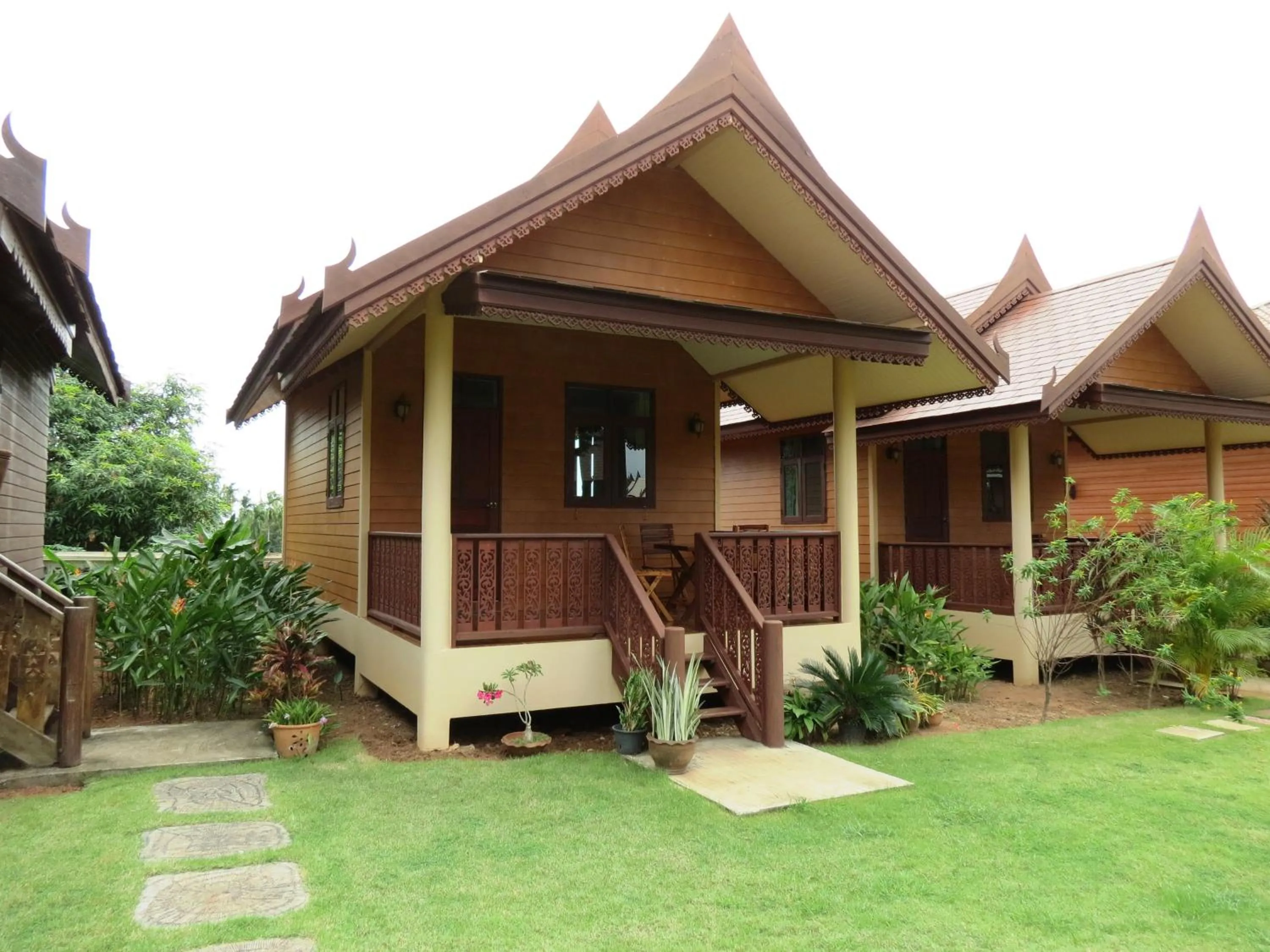 Garden in Pongsin Resort
