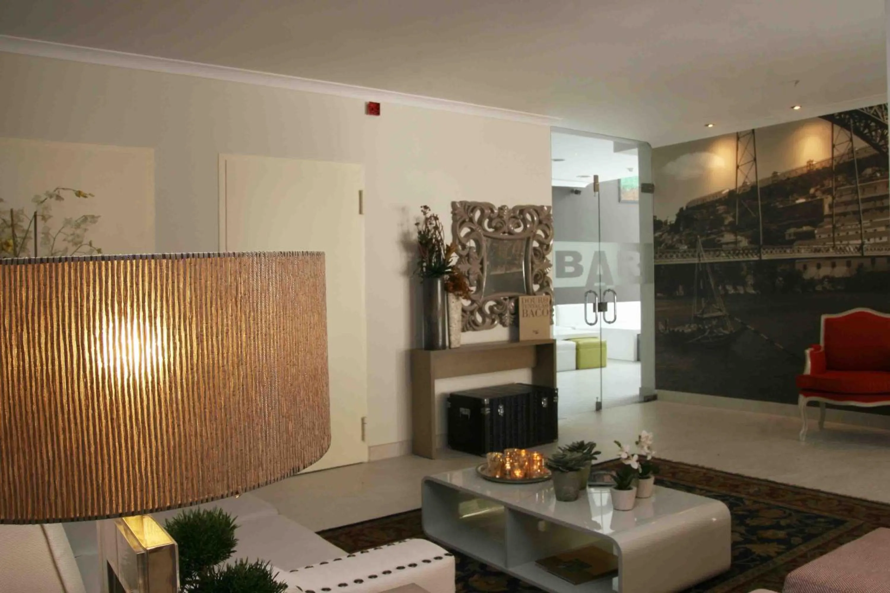 Lobby or reception in Hotel Douro Inn