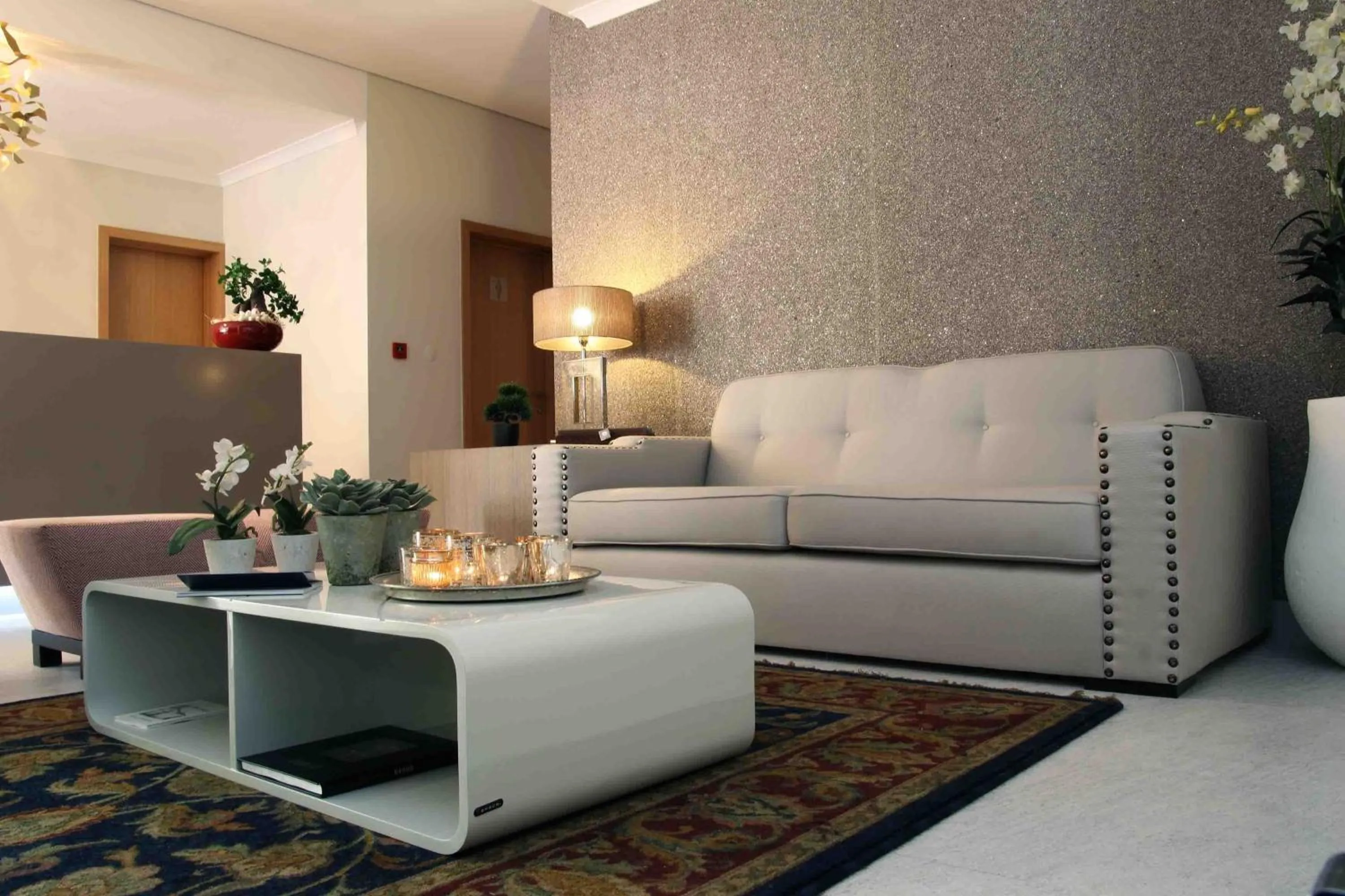 Lobby or reception in Hotel Douro Inn