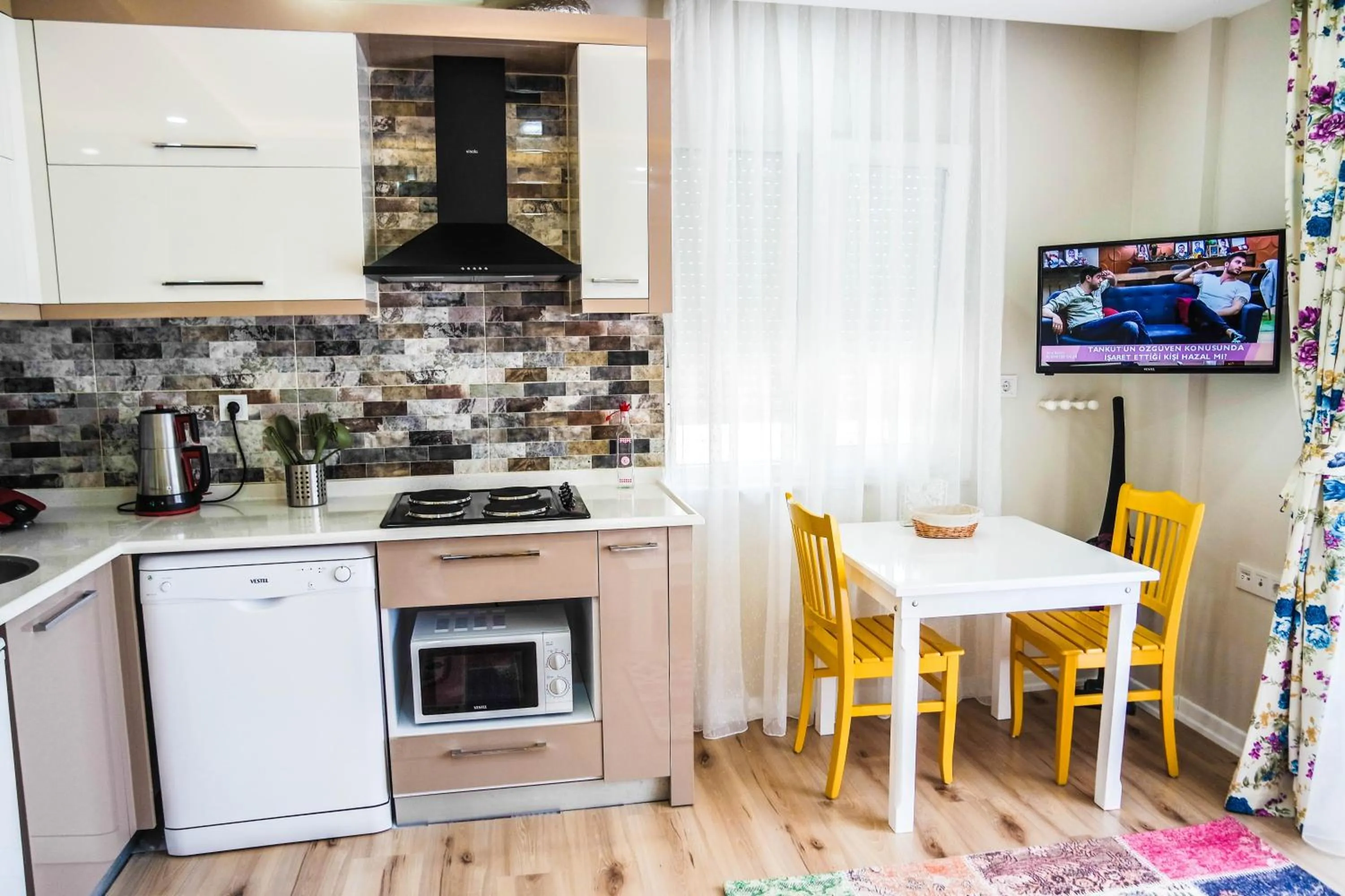 Dining area in Ale Apartments Hotel