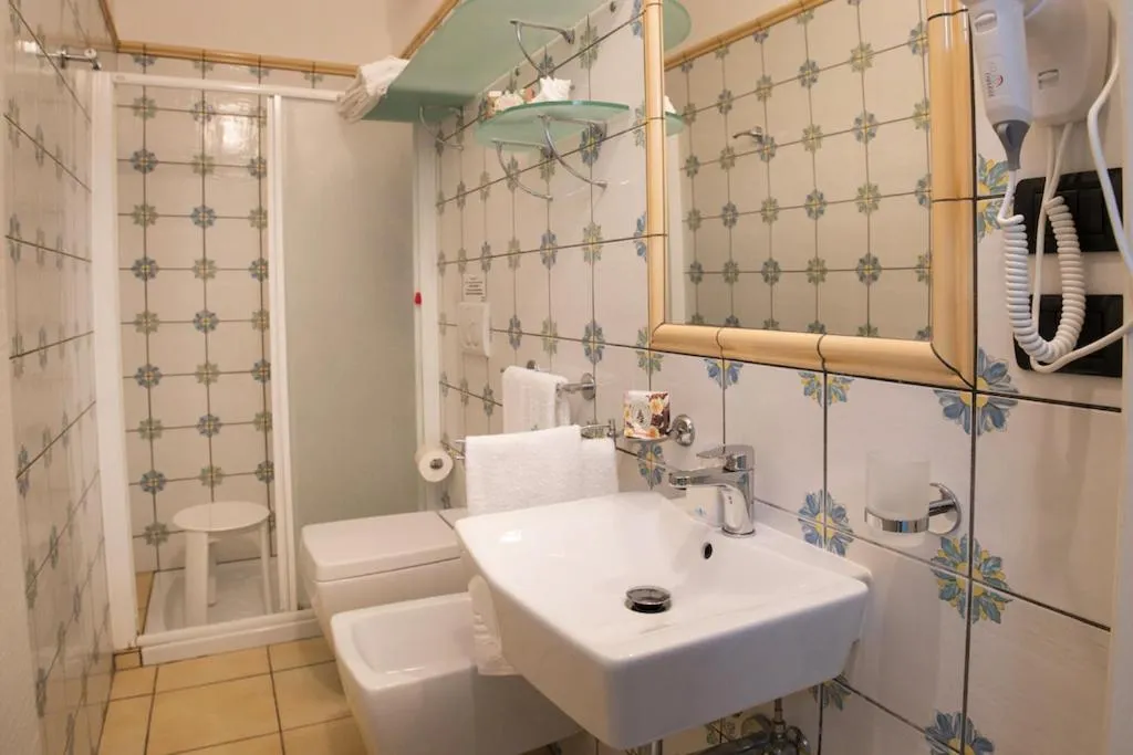 Bathroom in Gigli Hotel Salento