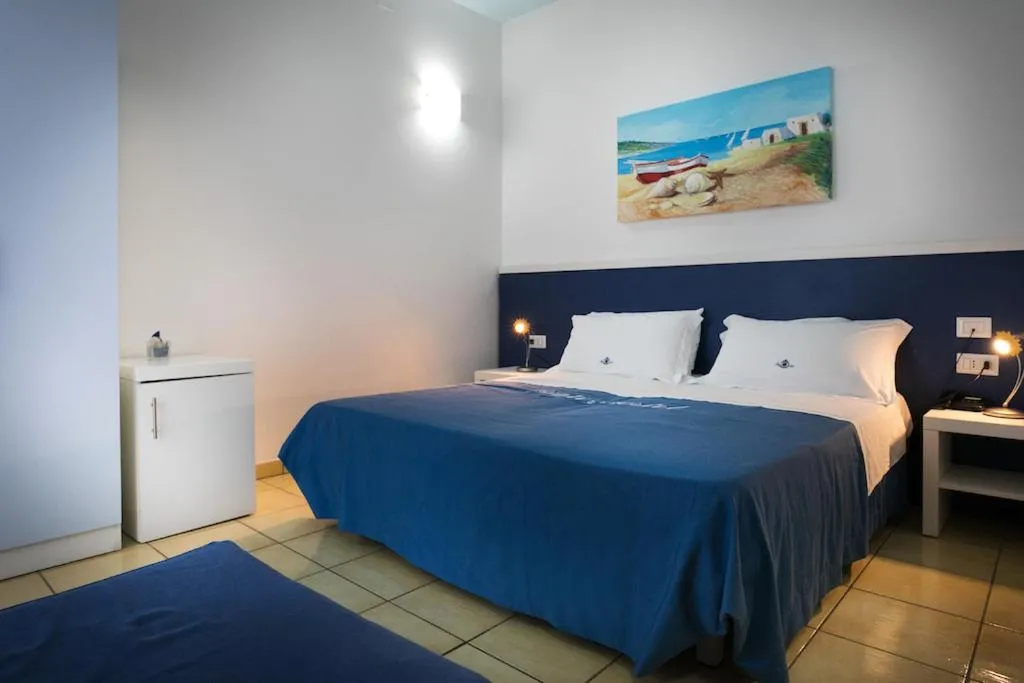 Photo of the whole room, Bed in Gigli Hotel Salento