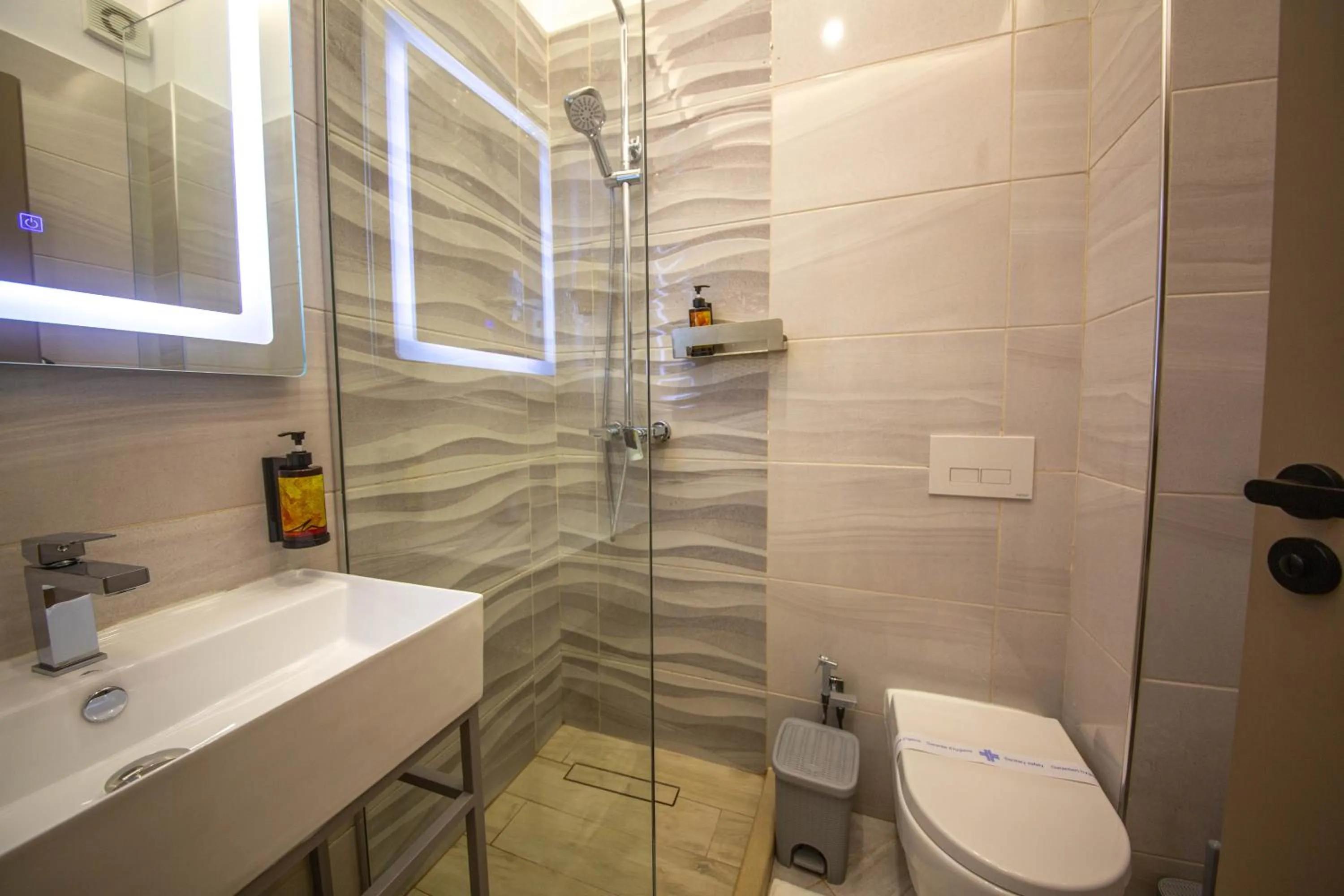 Bathroom in Hotel Royal