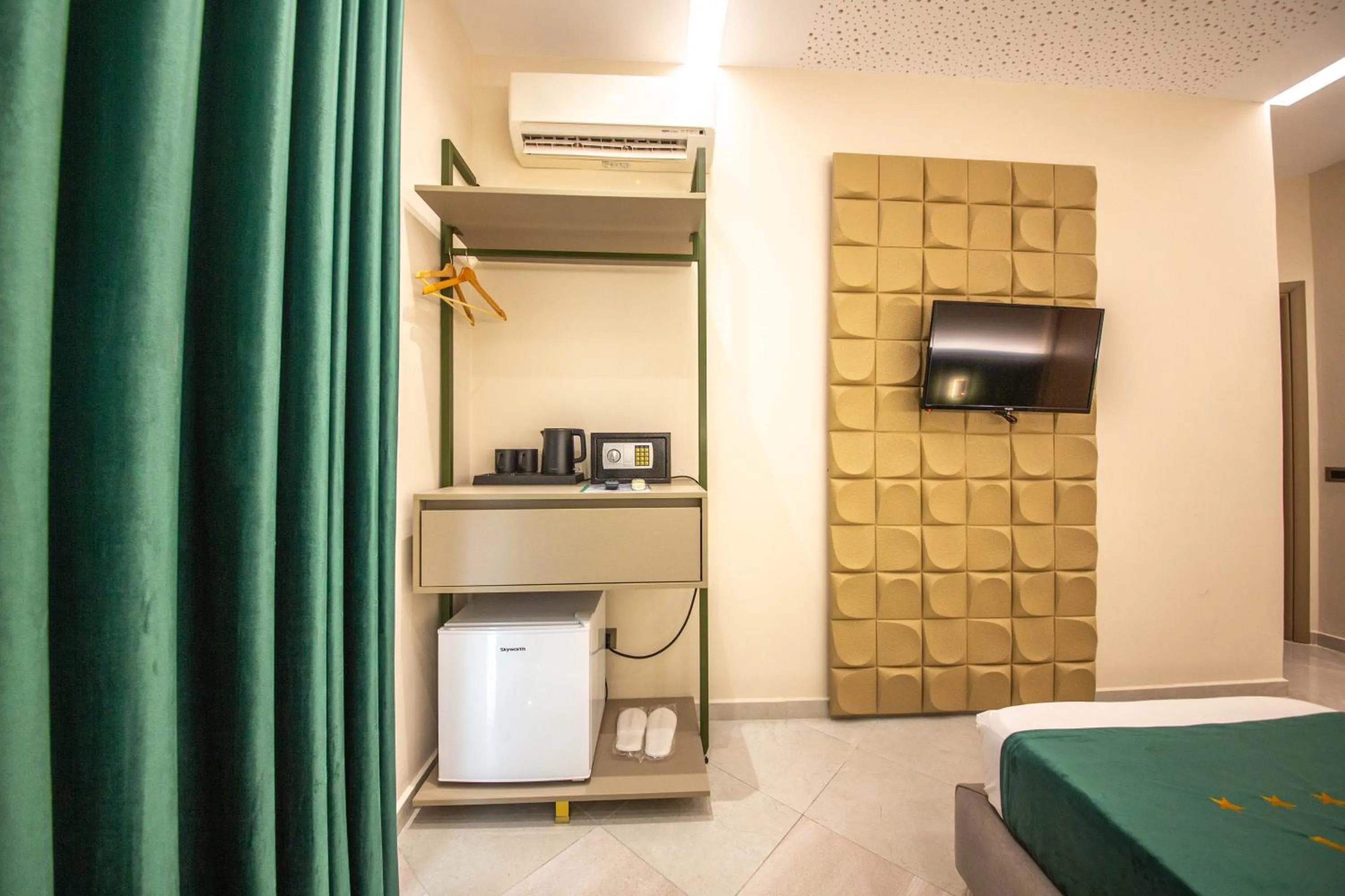 Bedroom in Hotel Royal