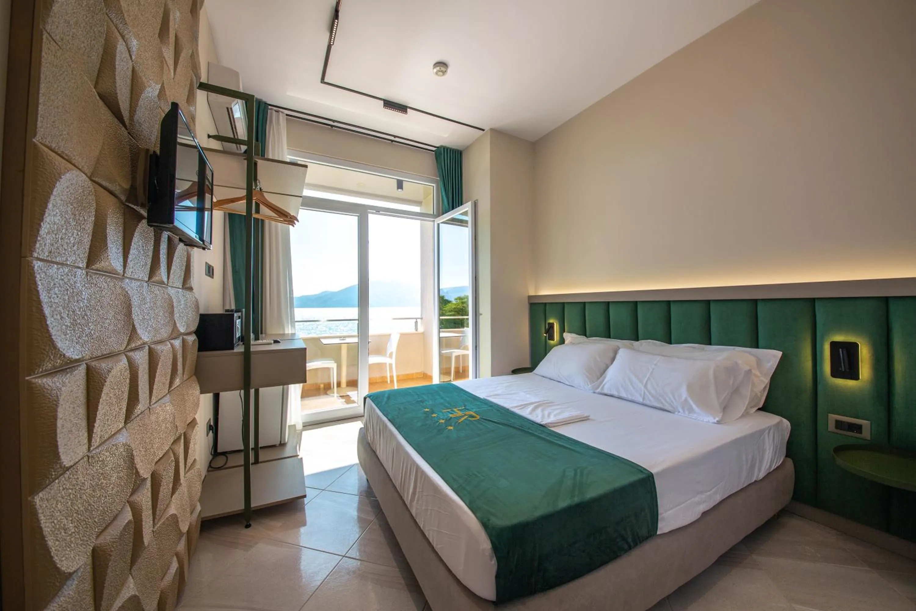 Bedroom in Hotel Royal