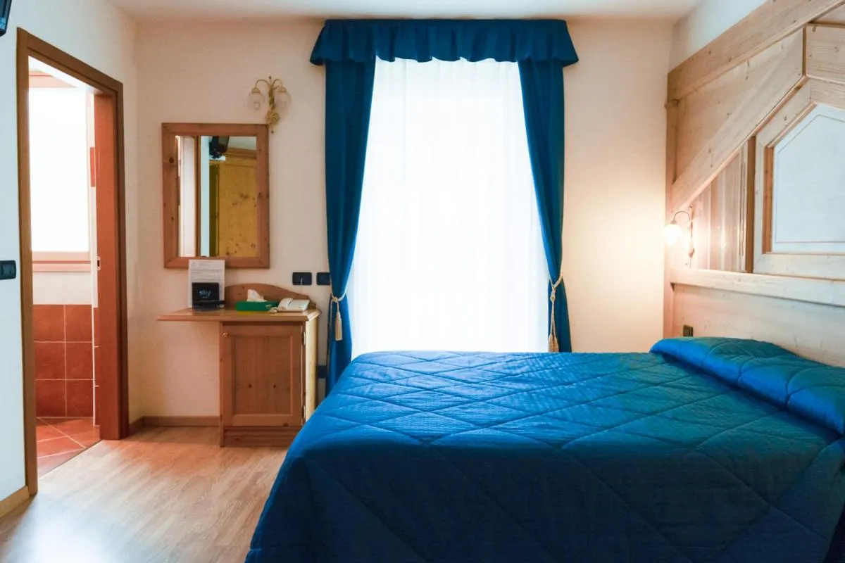 Bed in Hotel Abete Bianco