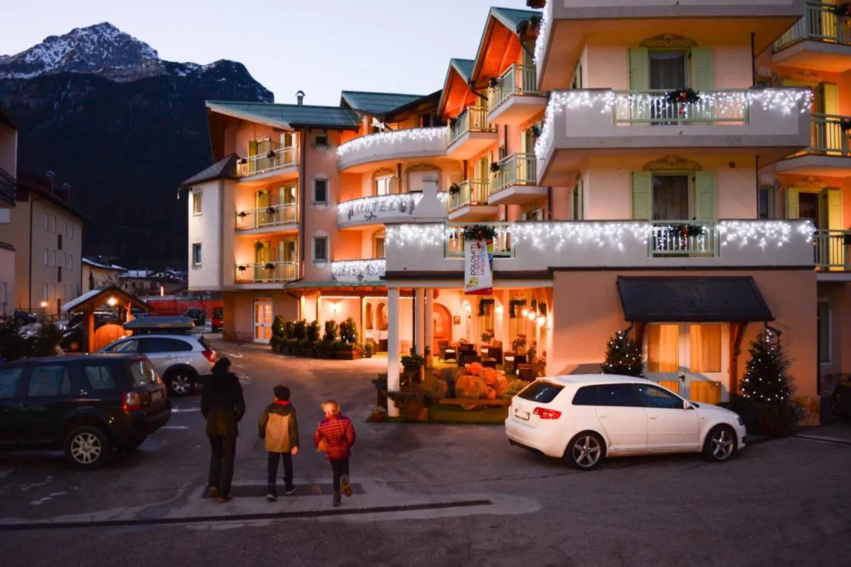 Facade/entrance in Hotel Abete Bianco