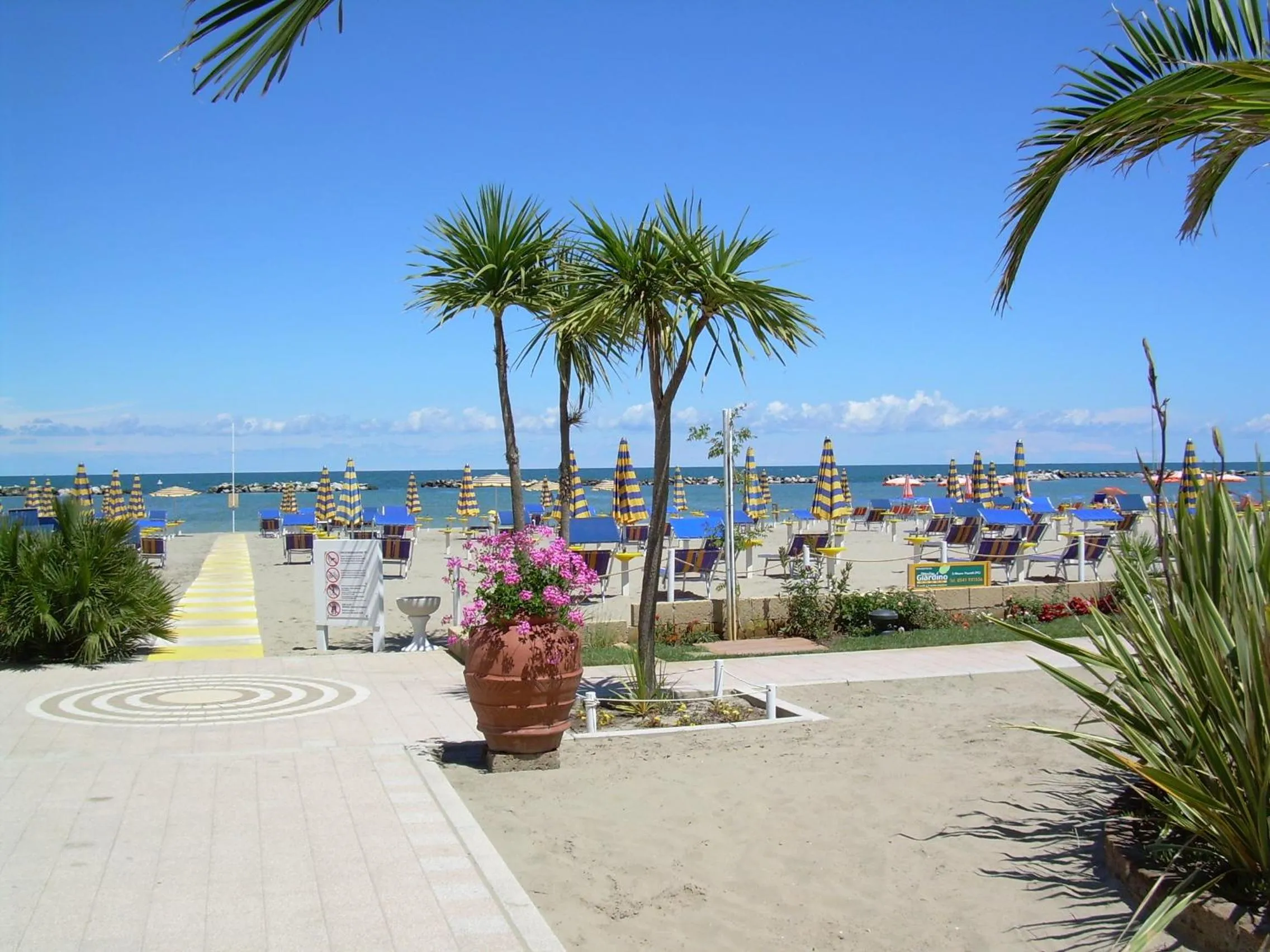 Beach in Residence Veliero