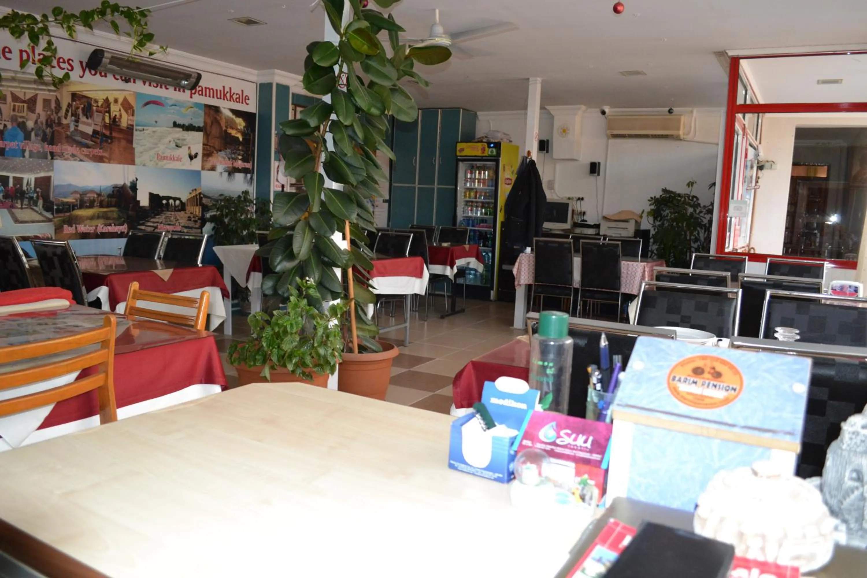 Restaurant/places to eat in Aspawa Hotel