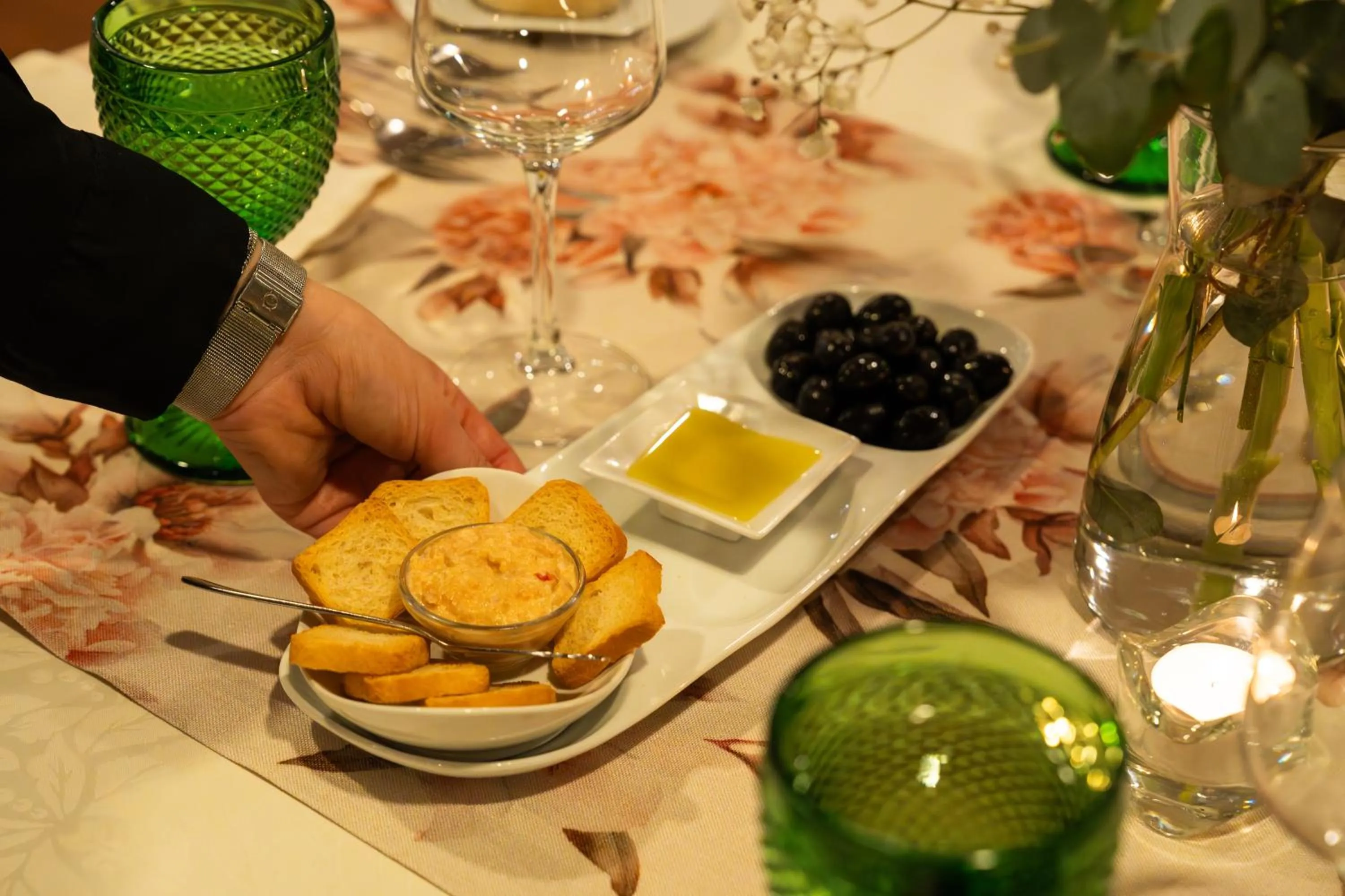 Restaurant/places to eat in Forte de São Francisco Hotel Chaves