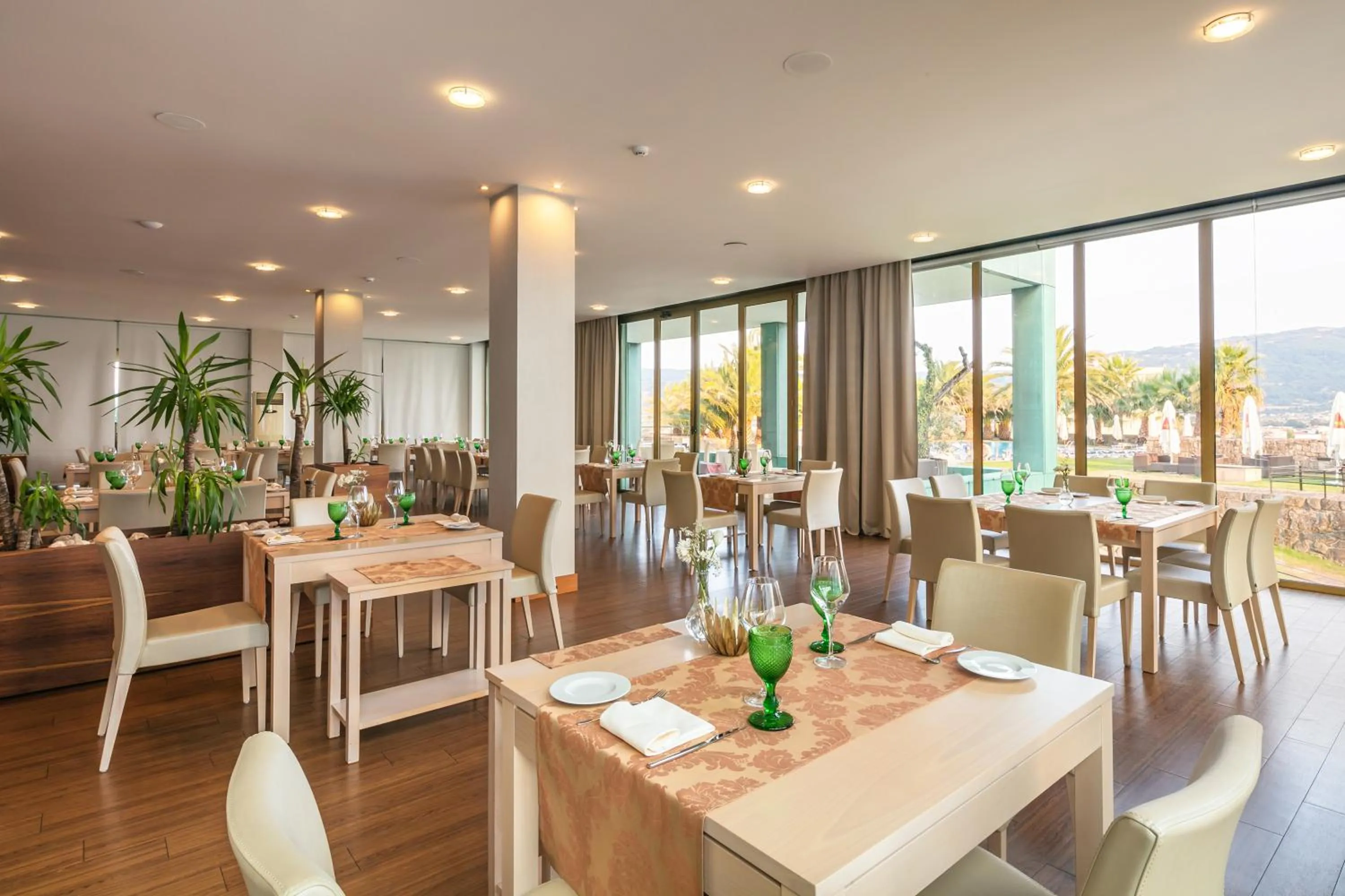 Restaurant/places to eat in Forte de São Francisco Hotel Chaves