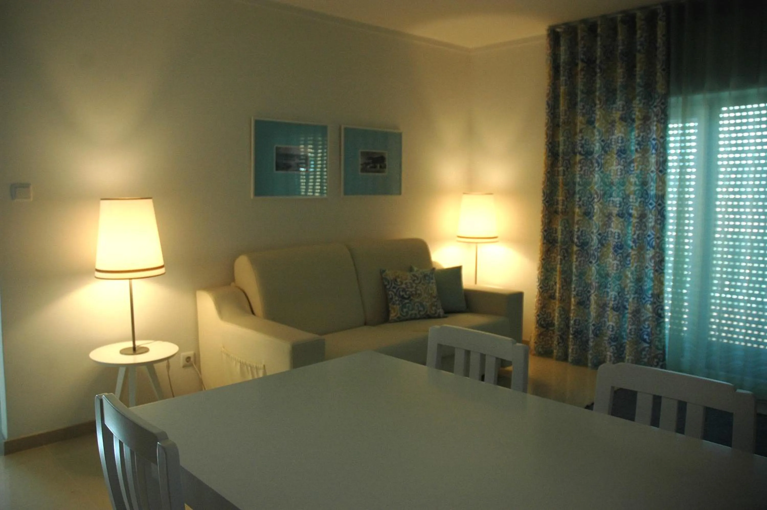 Living room, Bed in Hotel Dom Lourenco