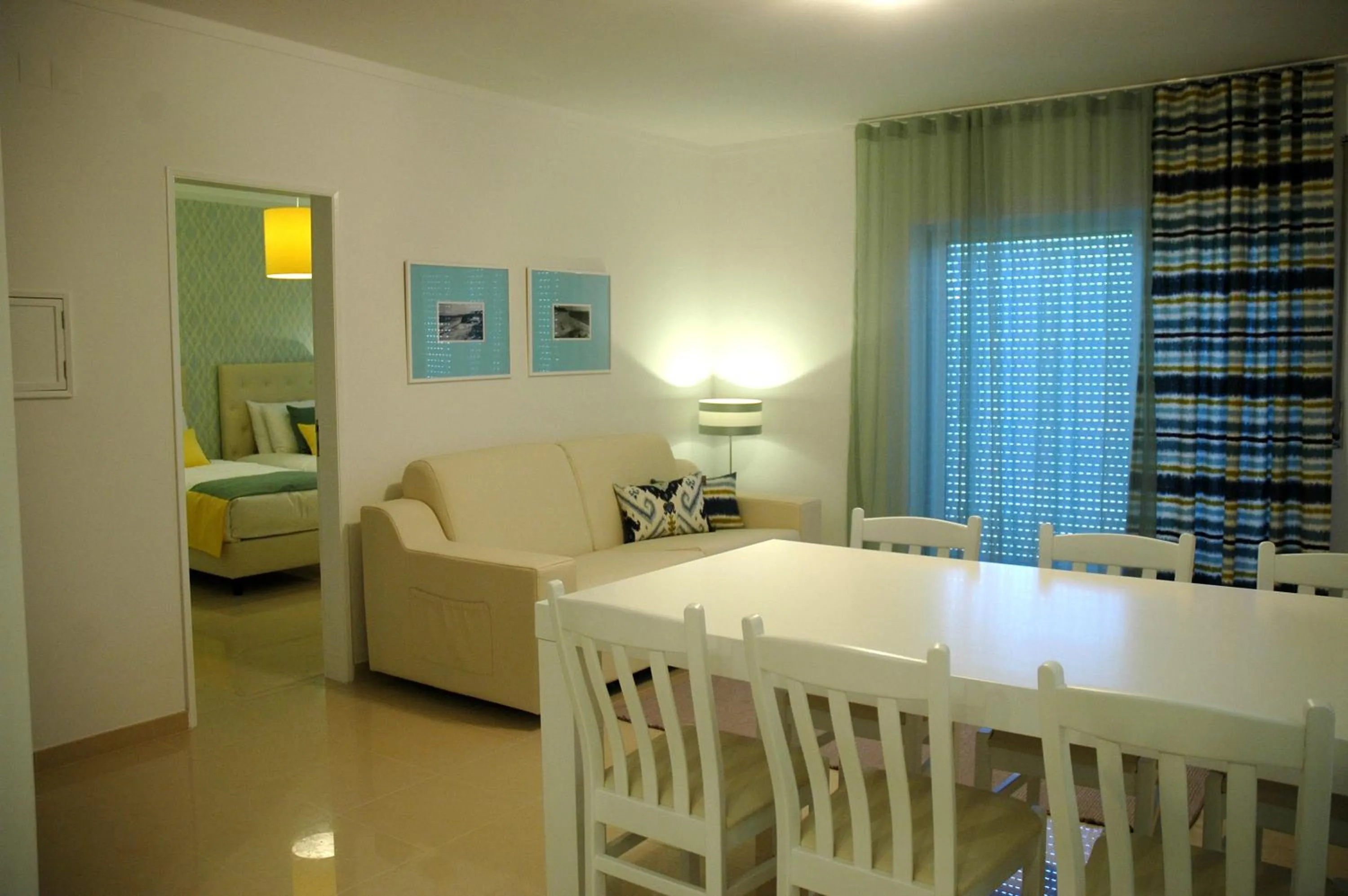 Living room, Bed in Hotel Dom Lourenco