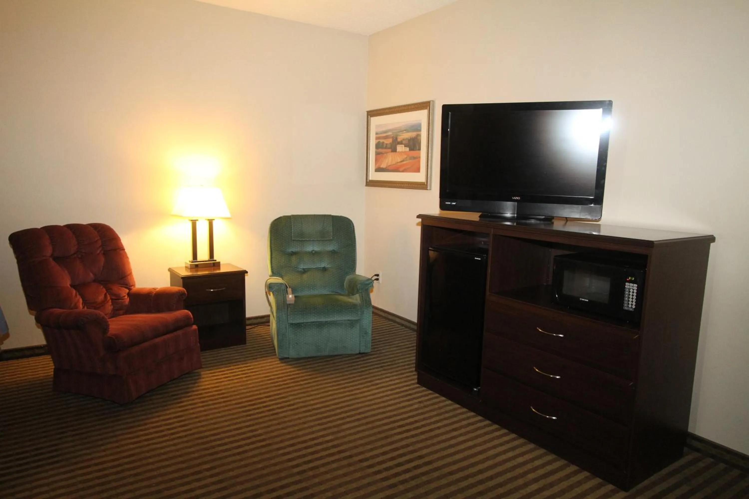 Bowman Inn and Suites