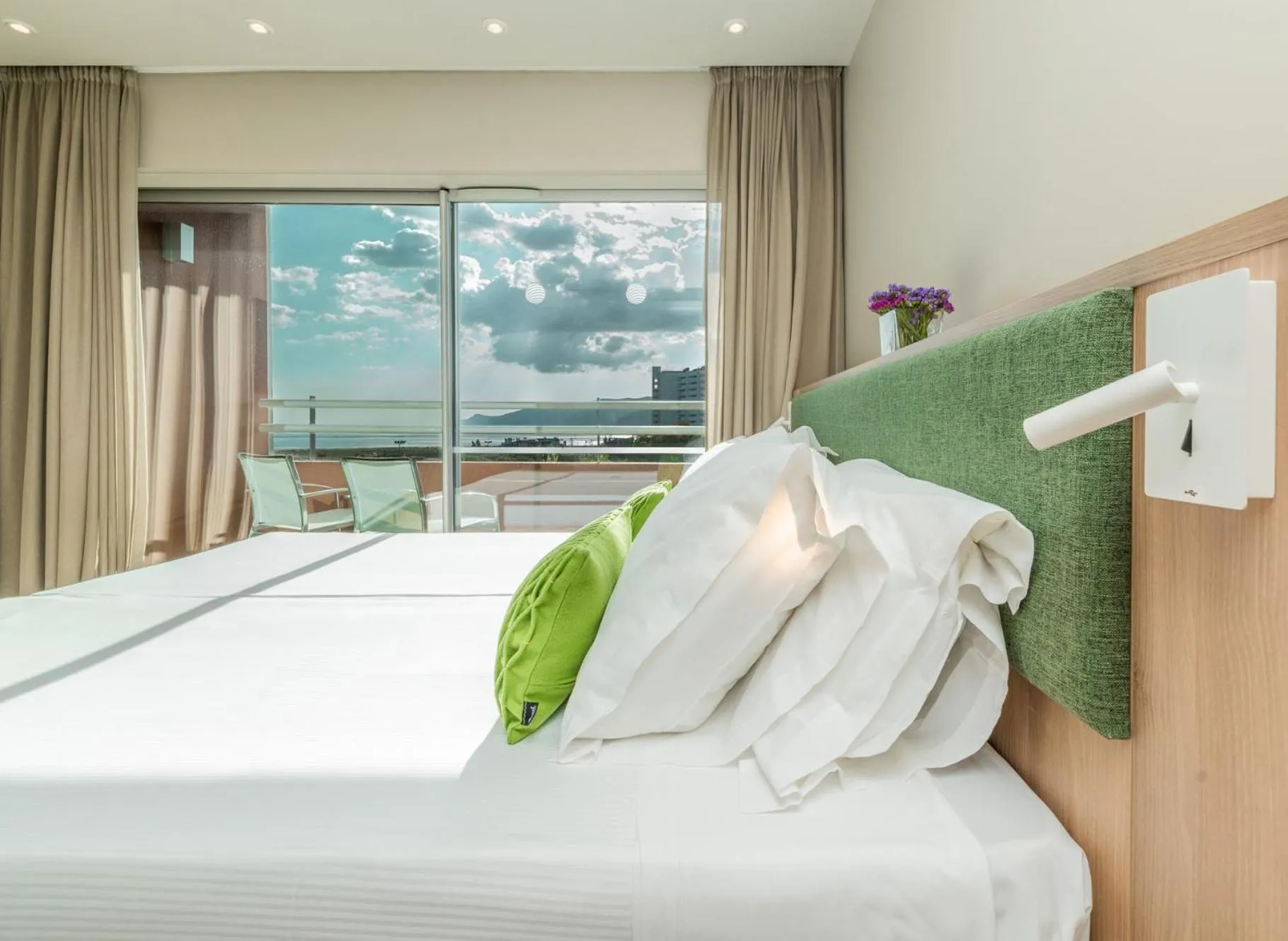 Bedroom, Bed in The Editory By The Sea Troia Comporta Hotel