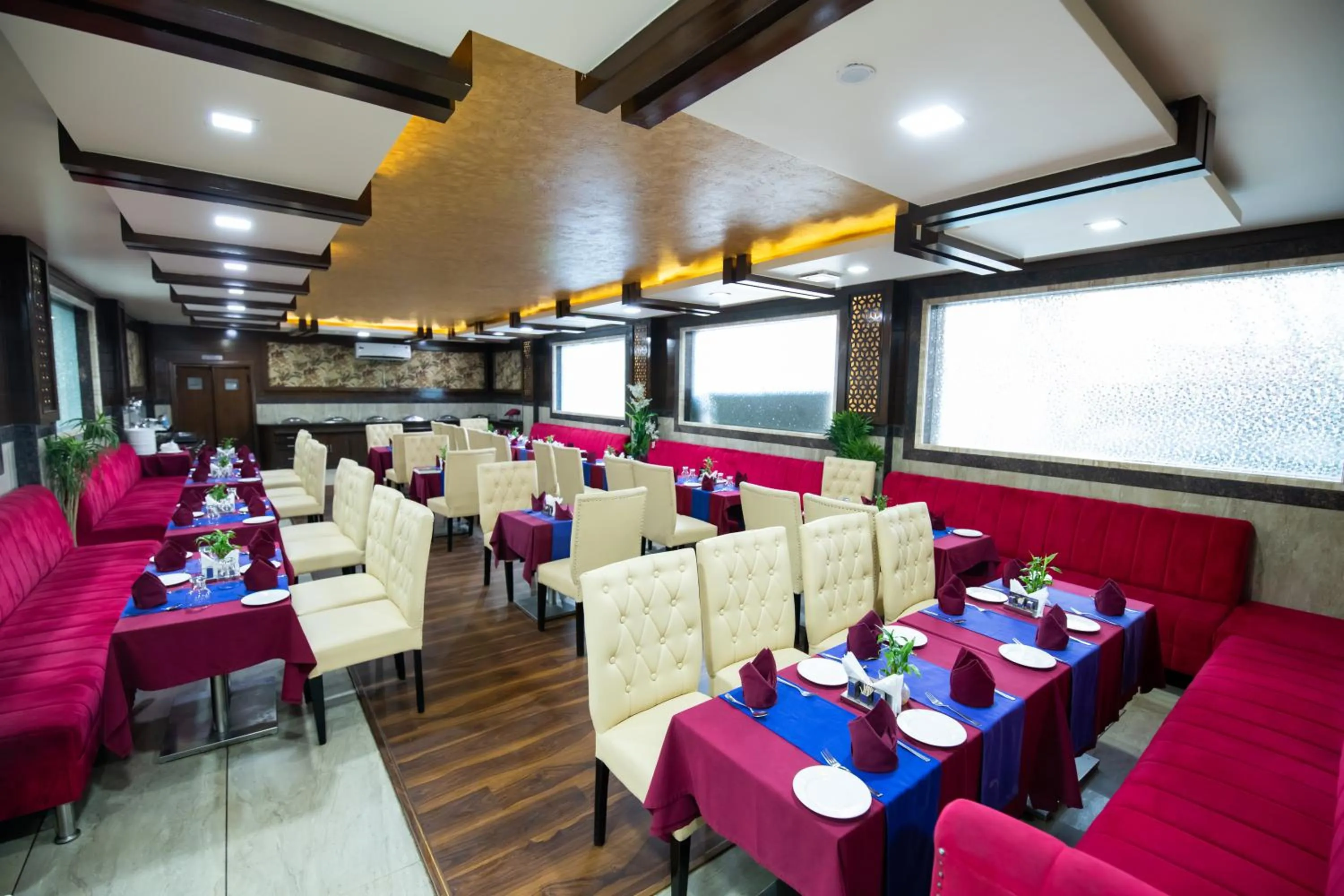 Restaurant/places to eat in The Fern Residency Katra