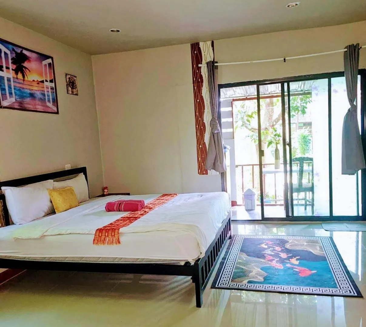 Bed in Everest Resort Samui - SHA Plus