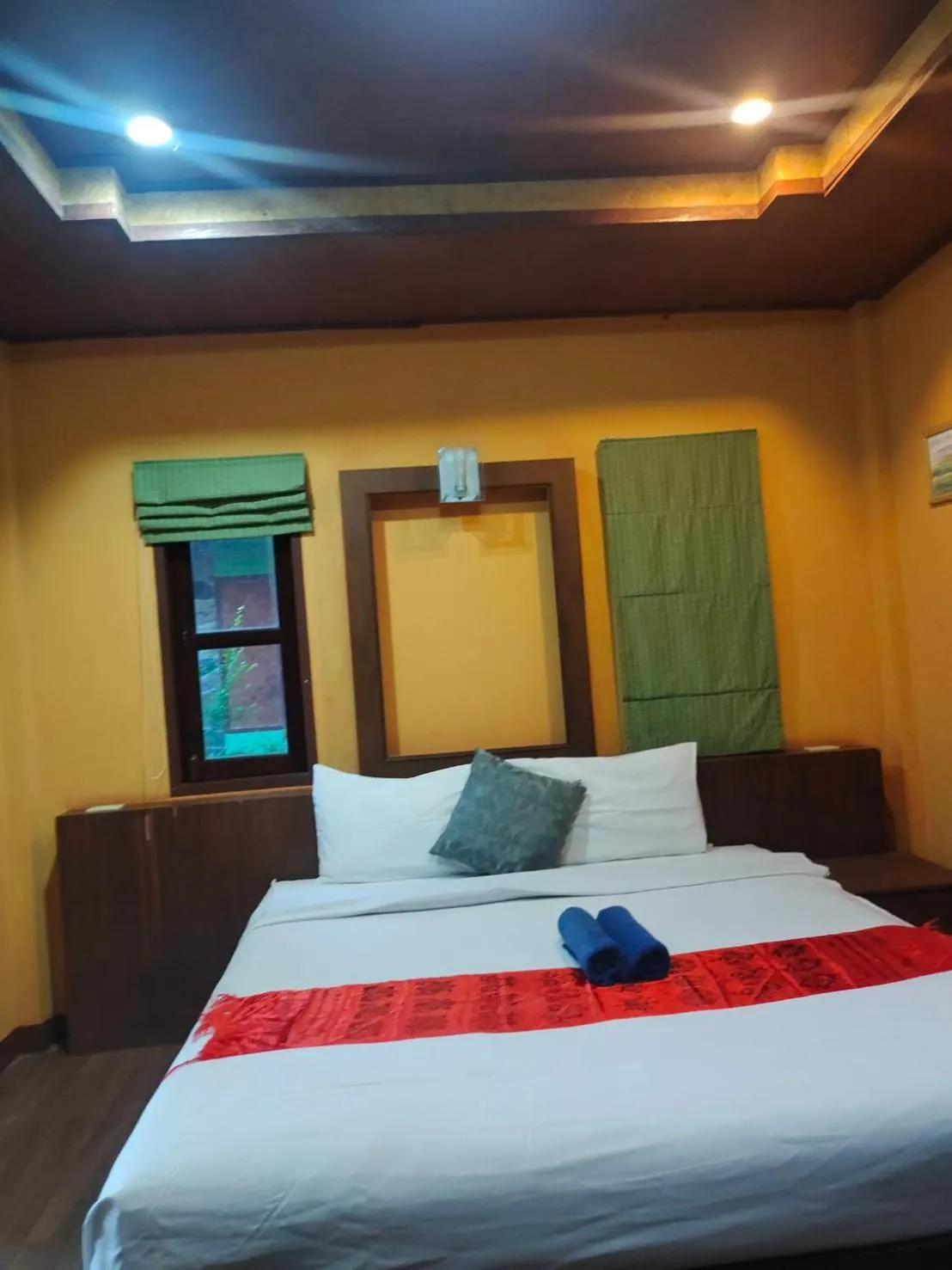 Bed in Everest Resort Samui - SHA Plus