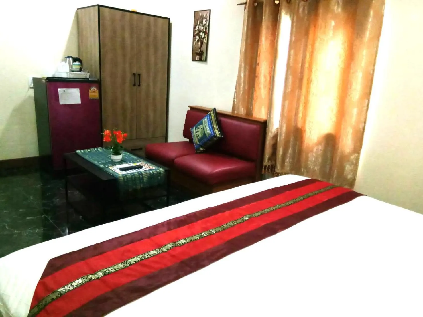 Bed in Everest Resort Samui - SHA Plus