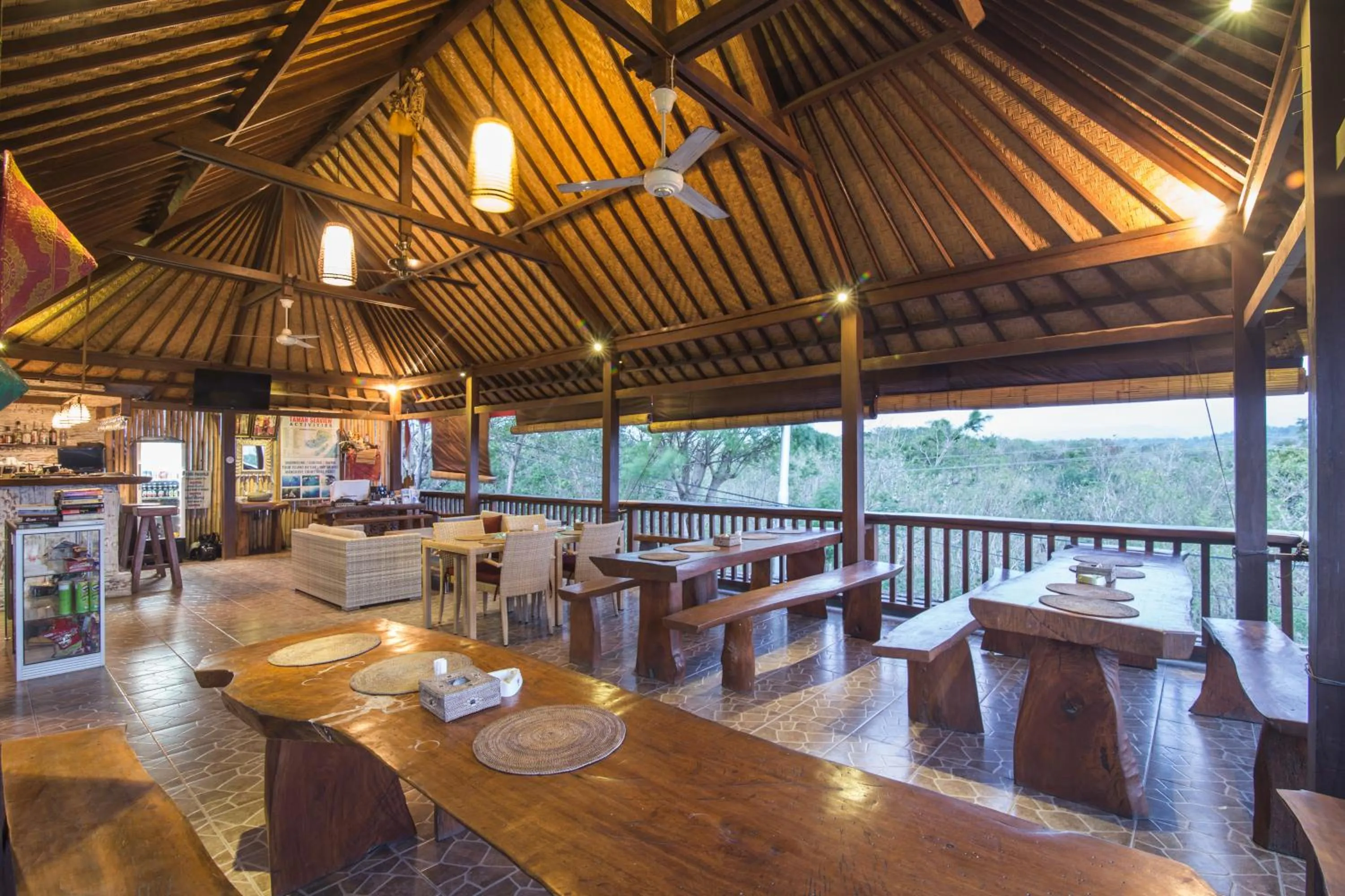 Restaurant/places to eat in Grand Sea View Lembongan