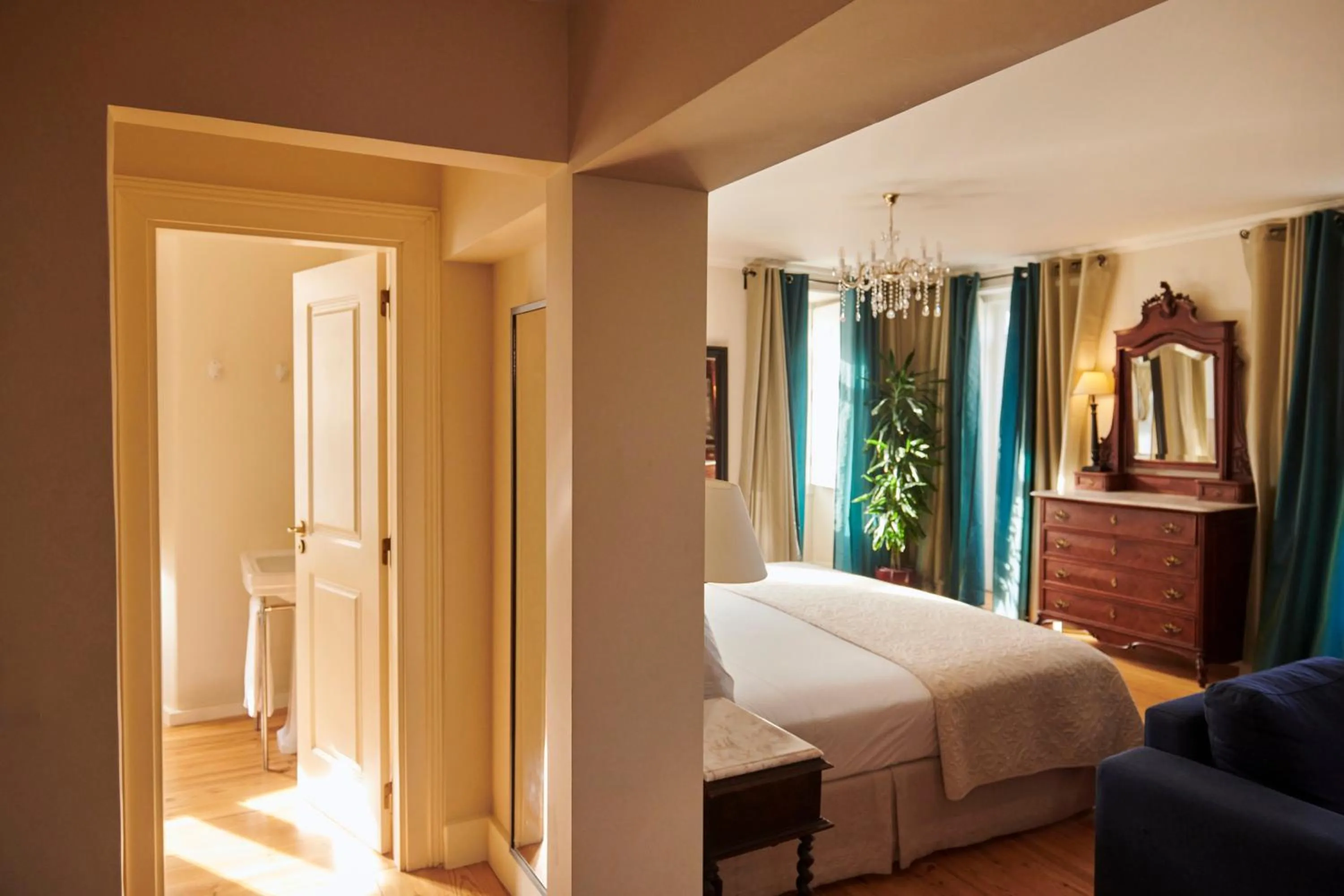 Bedroom, Bed in Hotel Alegria