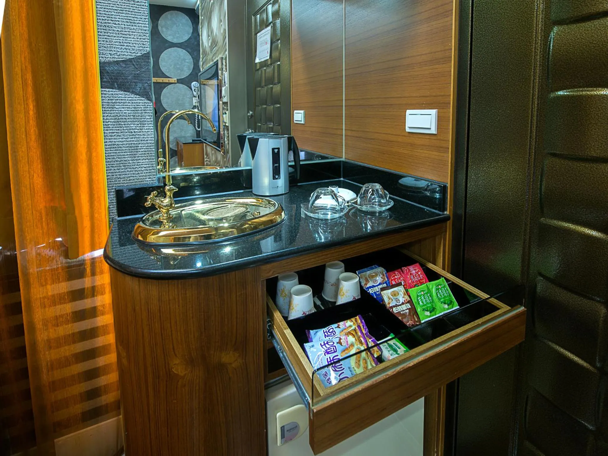 Food and drinks in Lai Yin Motel