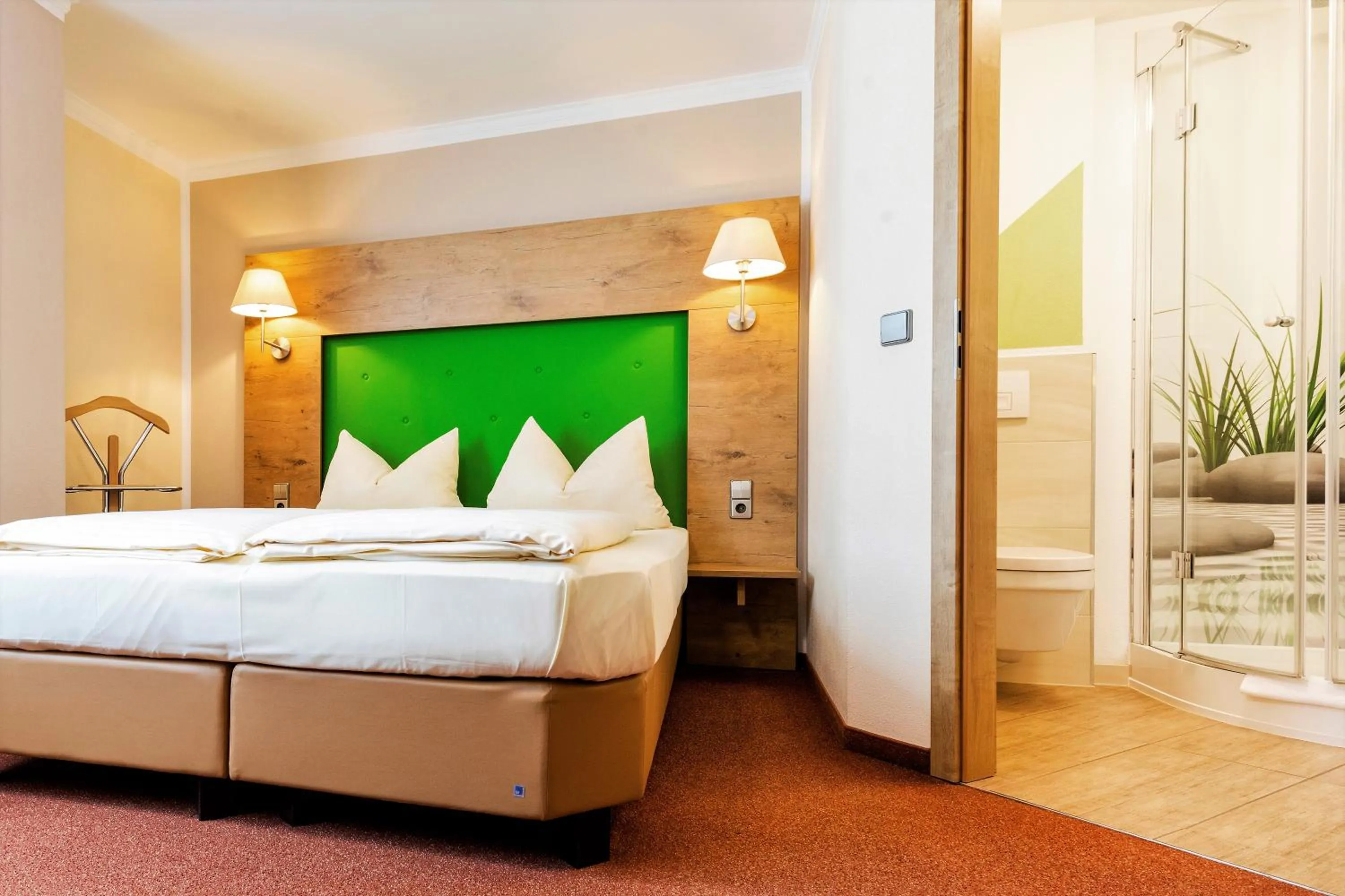 Bedroom, Bed in Günzburg City