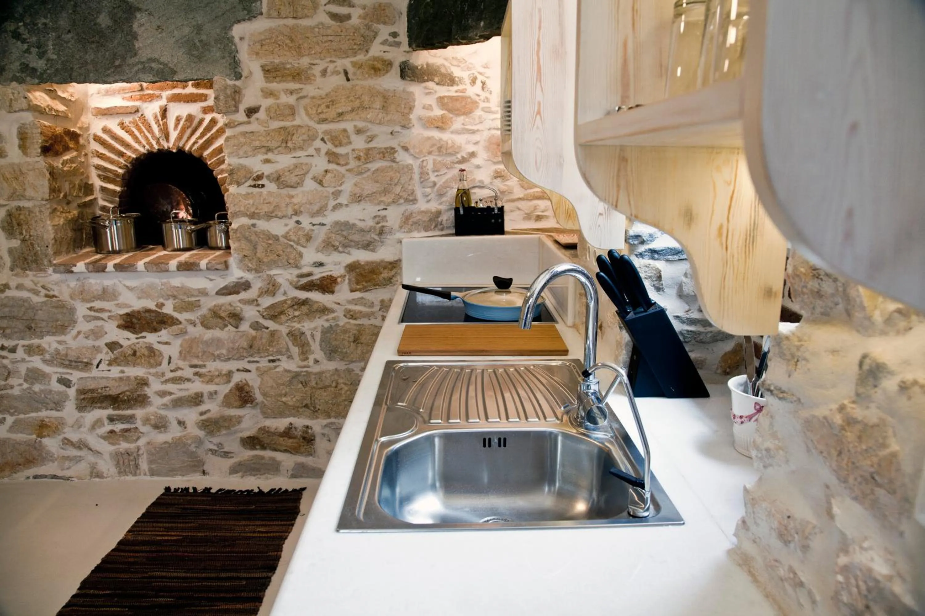 Kitchen or kitchenette in Good Life Greece Eco Villas
