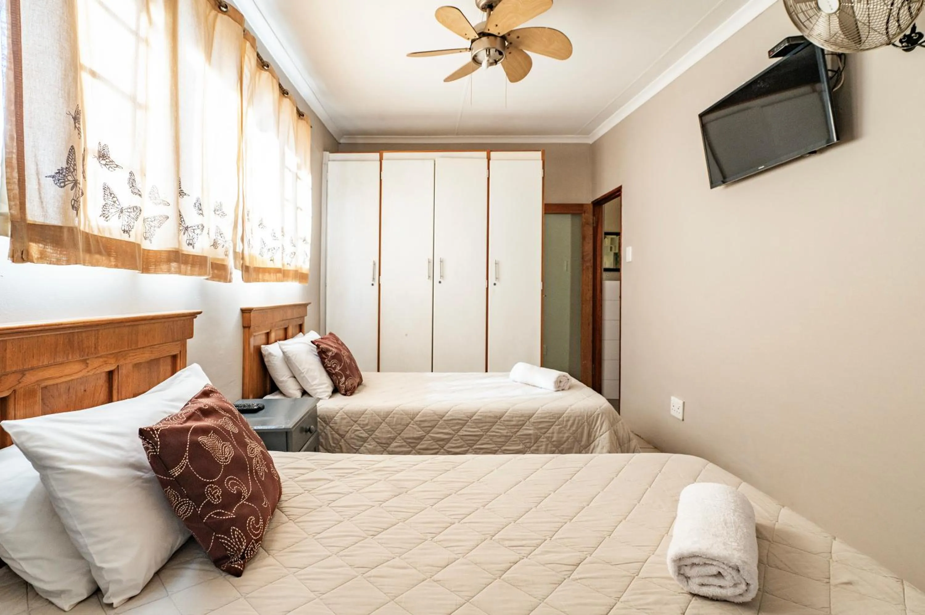 Bed in The Village in Hatfield